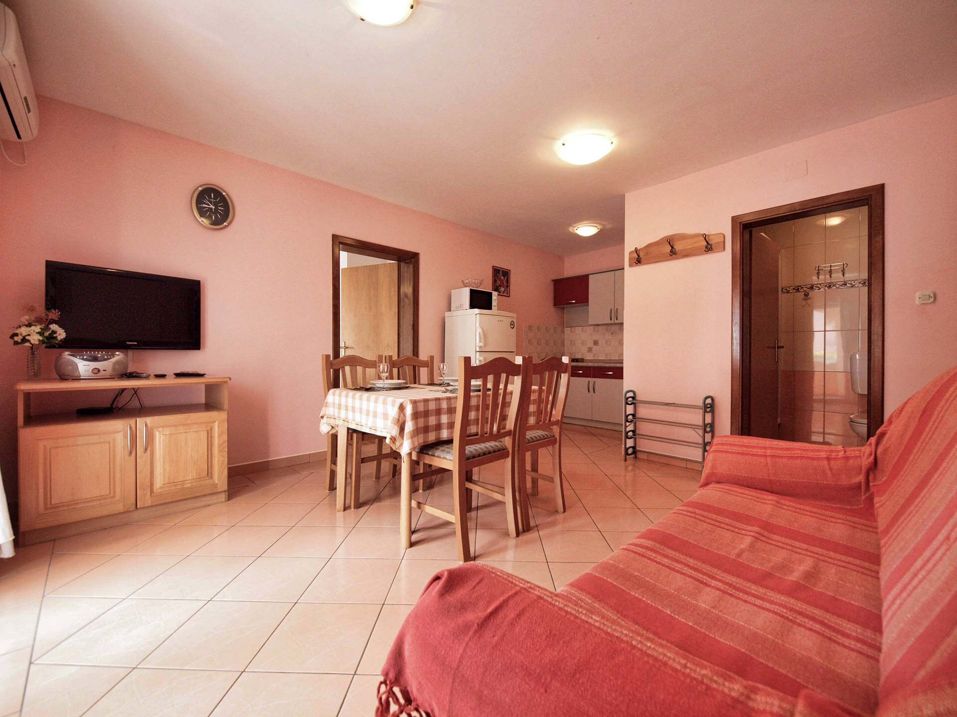 Apartments Vladimir 26451-A1