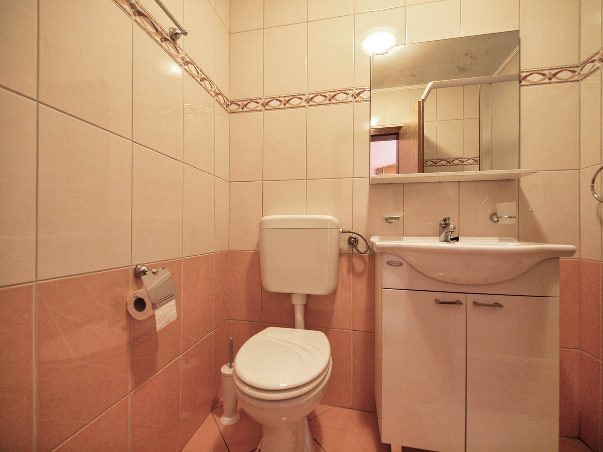 Apartments Vladimir 26451-A2