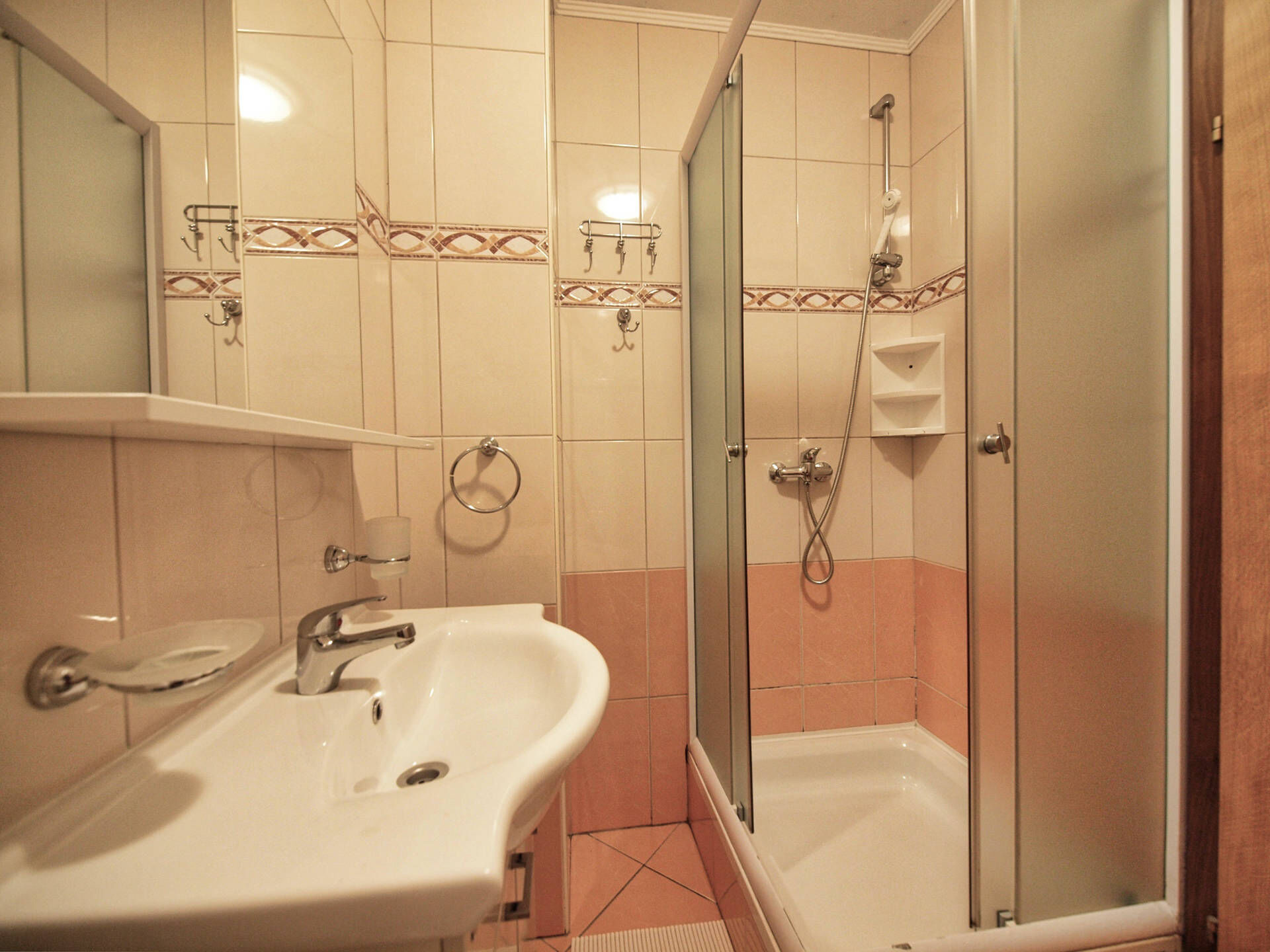 Apartments Vladimir 26451-A2