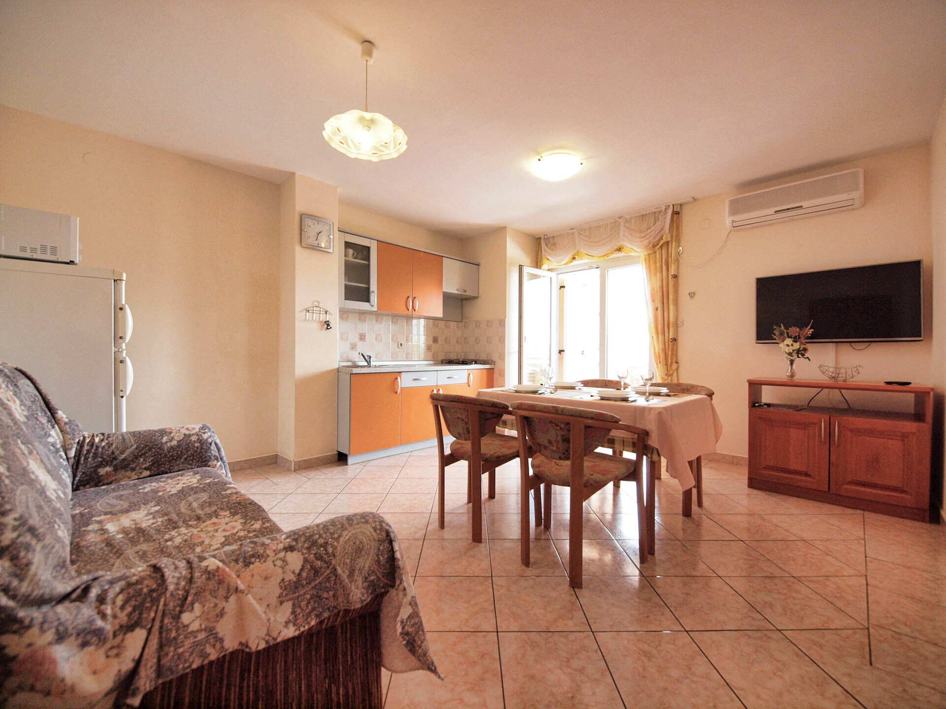 Apartments Vladimir 26451-A4