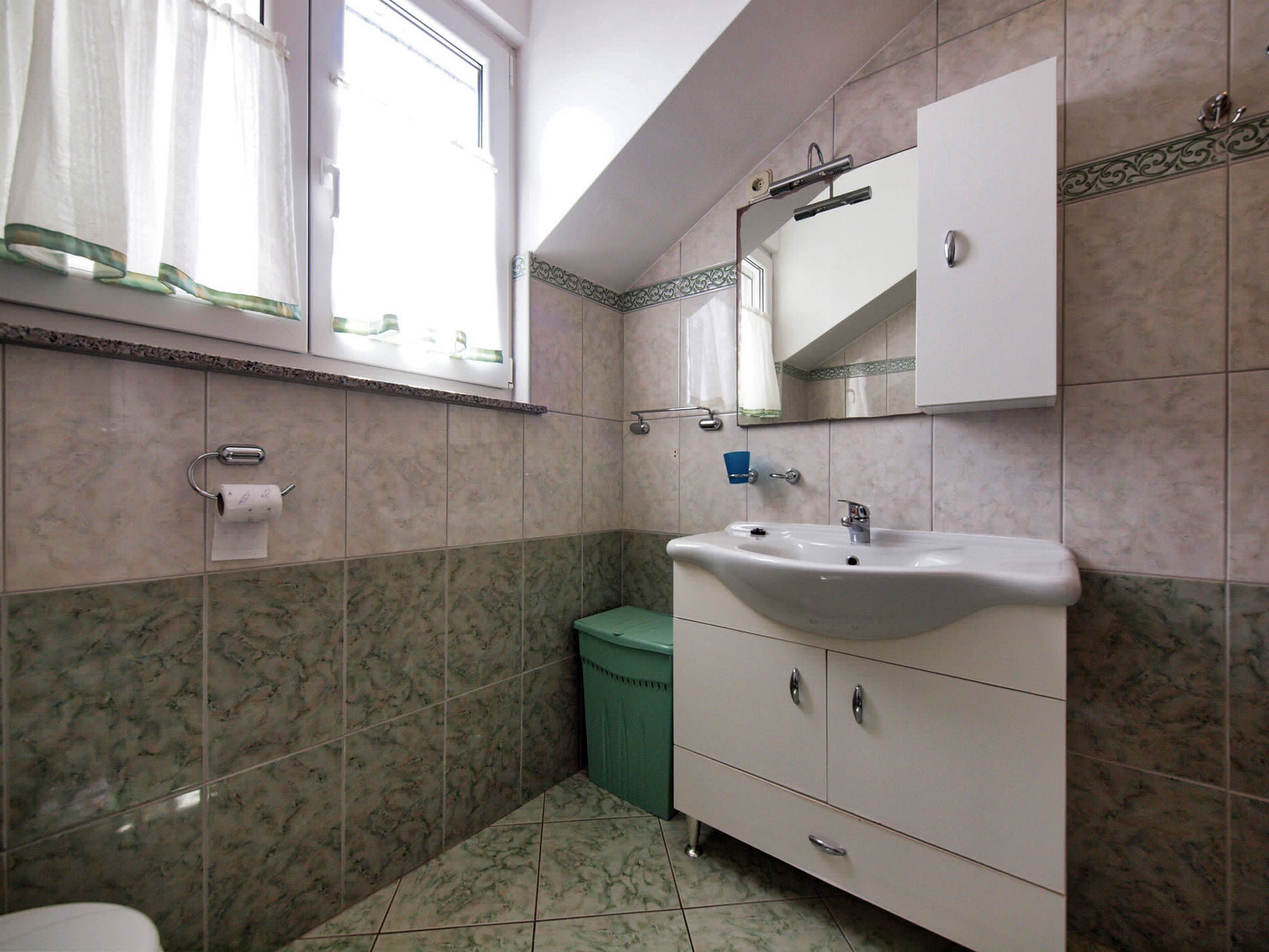 Apartments Vladimir 26451-A7