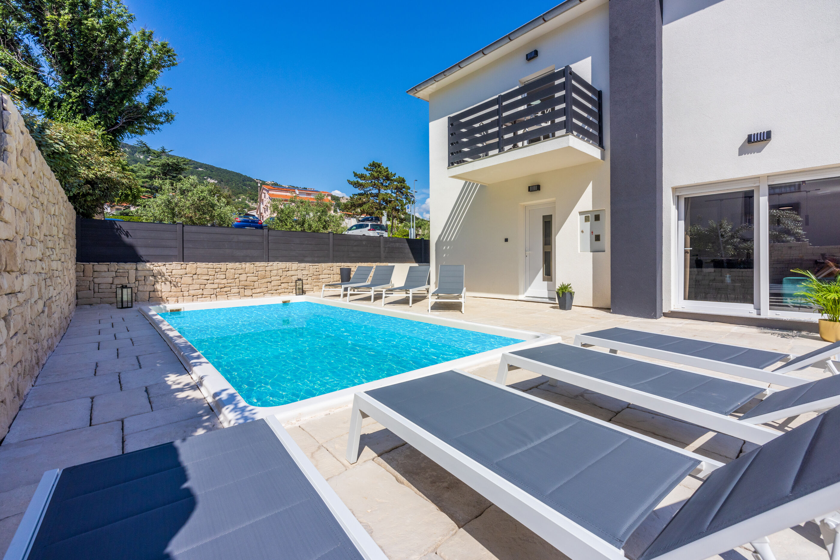 Vila Velvet K1