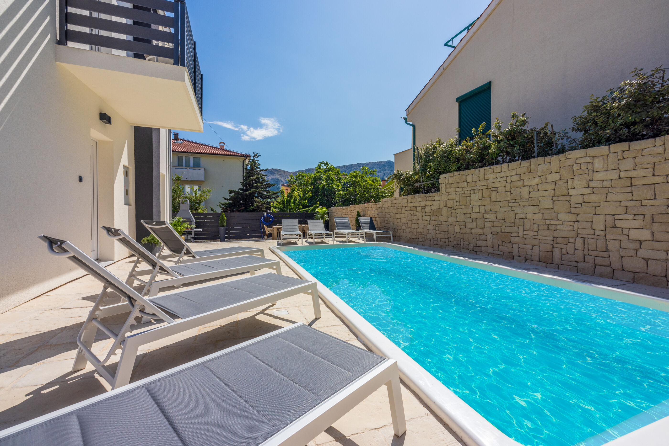 Villa Velvet 62192-K1