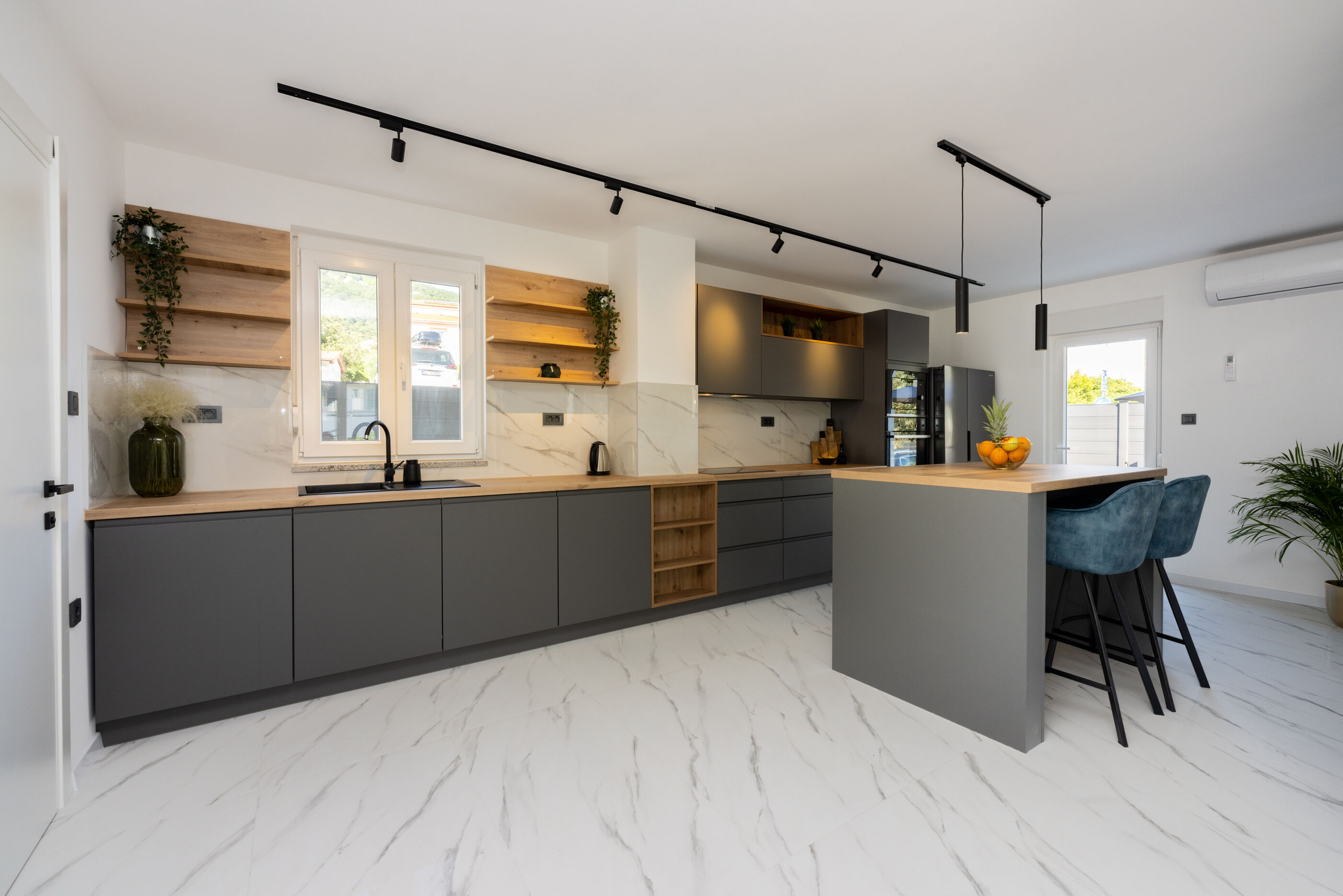 Villa Velvet 62192-K1