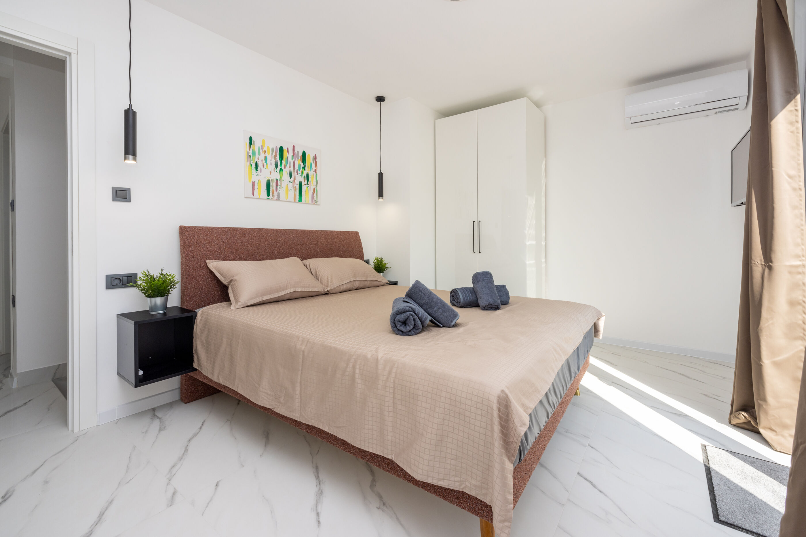 Villa Velvet 62192-K1