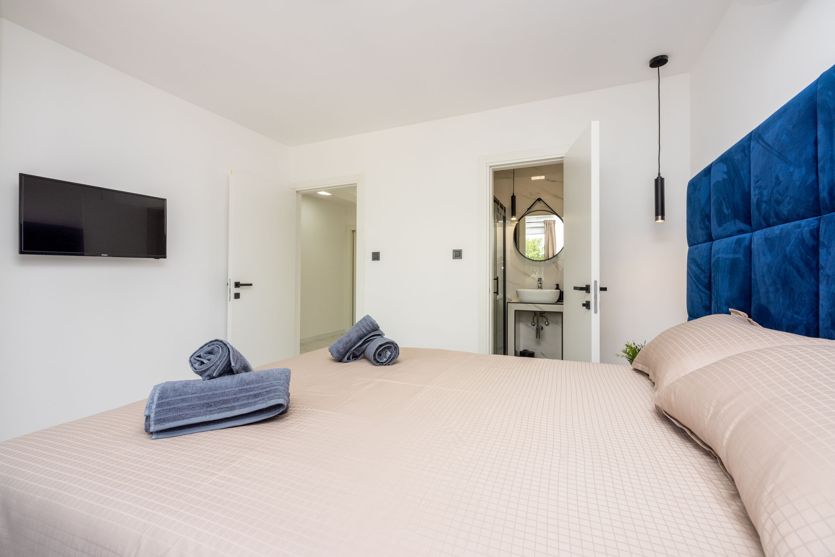 Villa Velvet 62192-K1