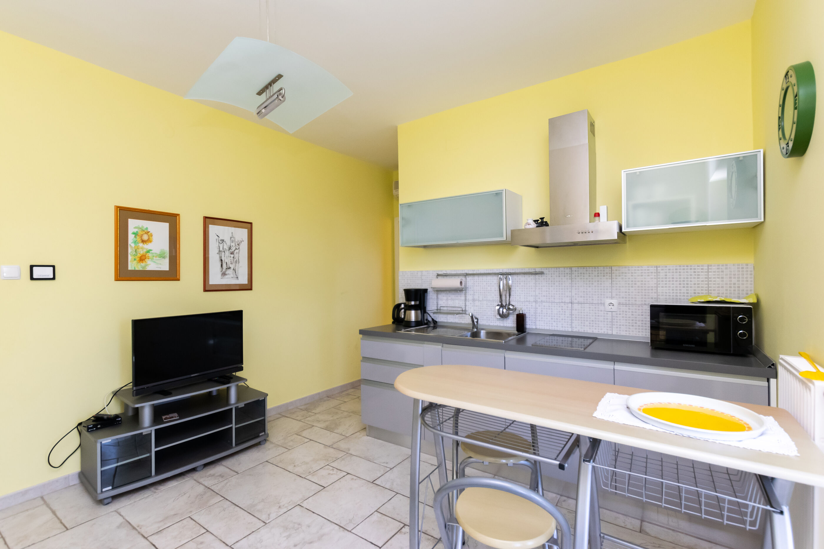 Apartments Rada i Stanislav 91501-A1