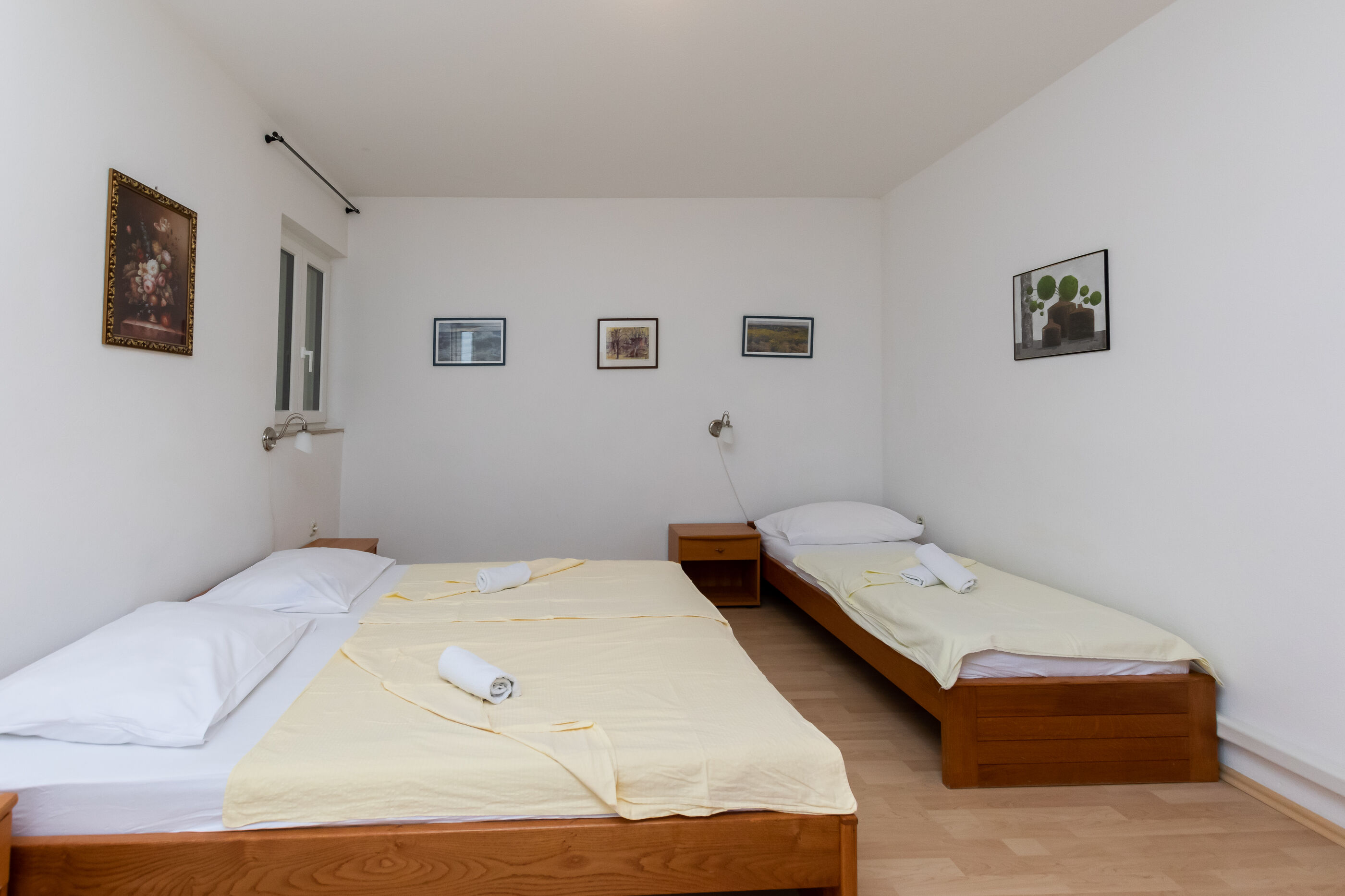 Apartments Ivan M 95751-A1
