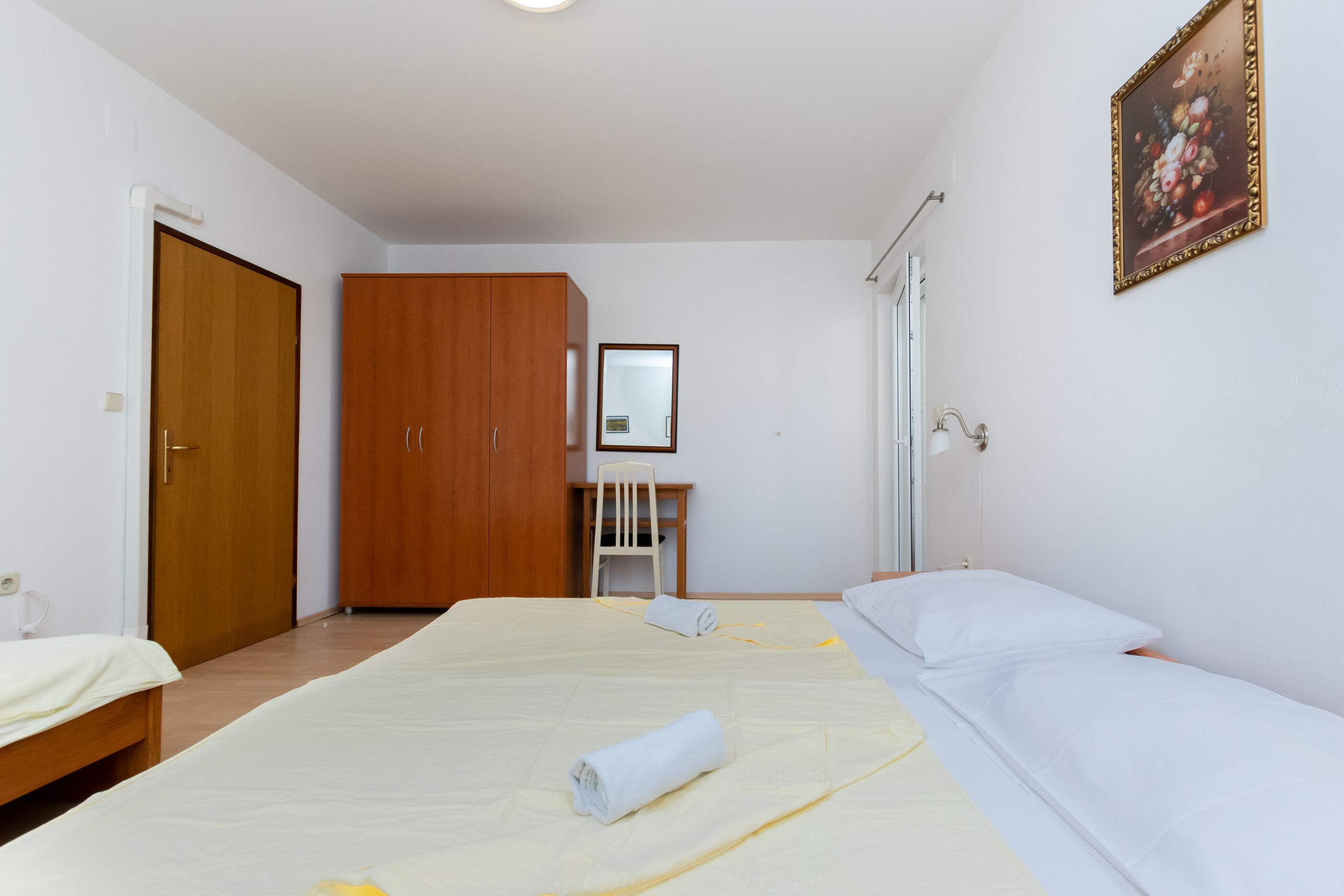 Apartments Ivan M 95751-A1