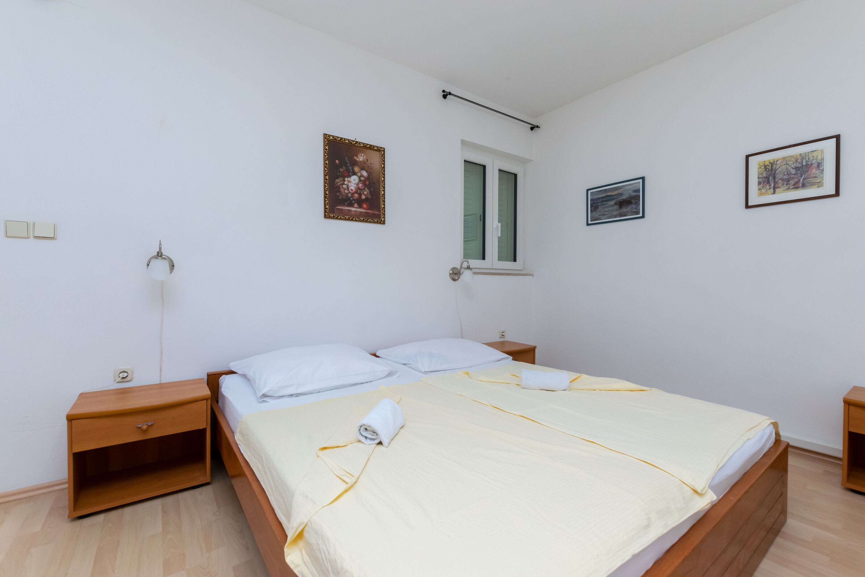 Apartments Ivan M 95751-A1