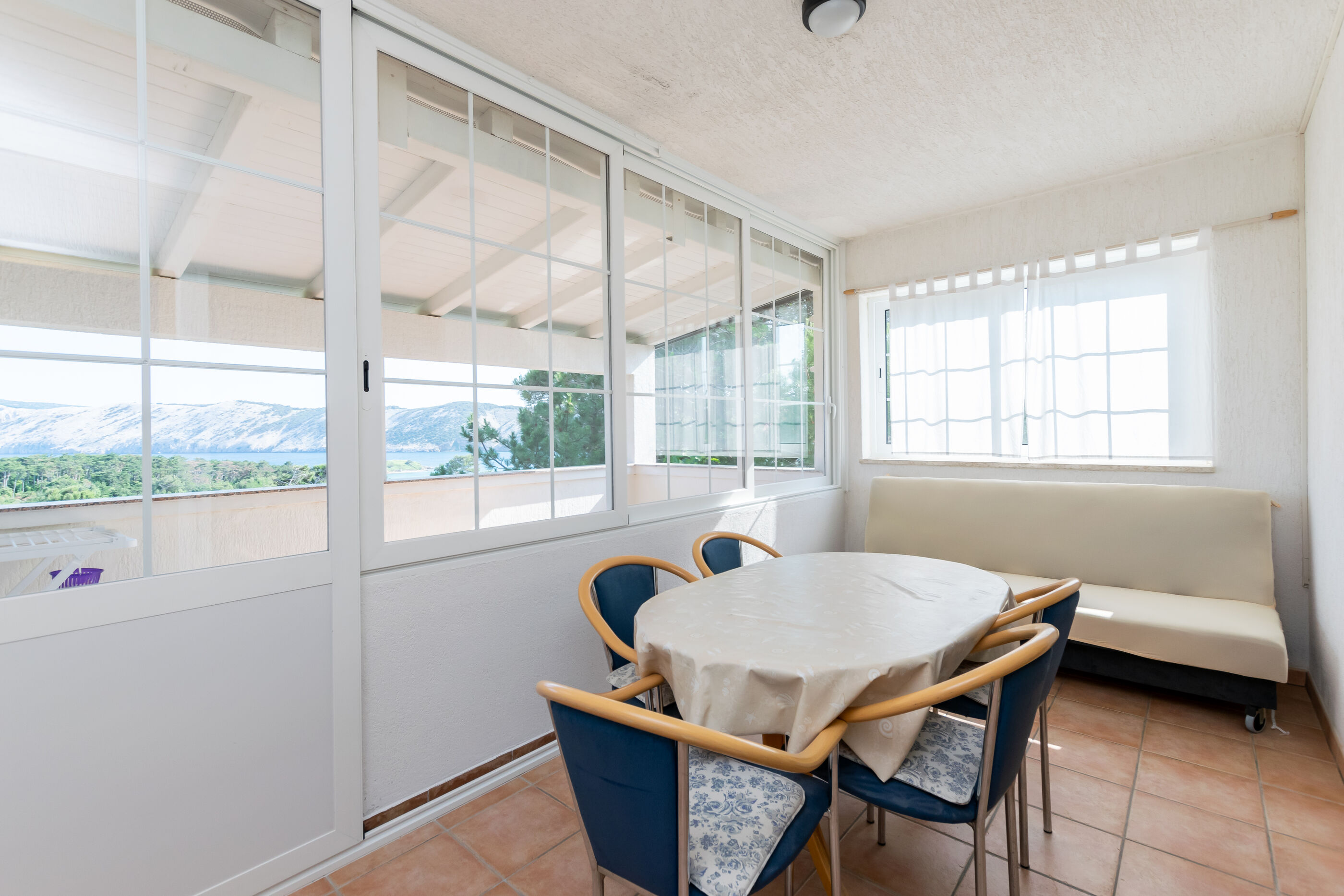 Apartments Ivan M 95751-A2