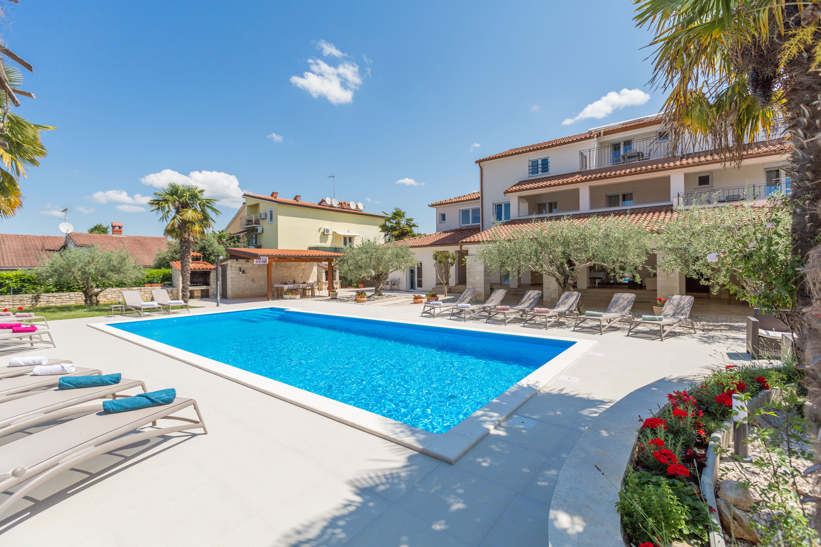 Apartment Paradiso 3 82683-A2