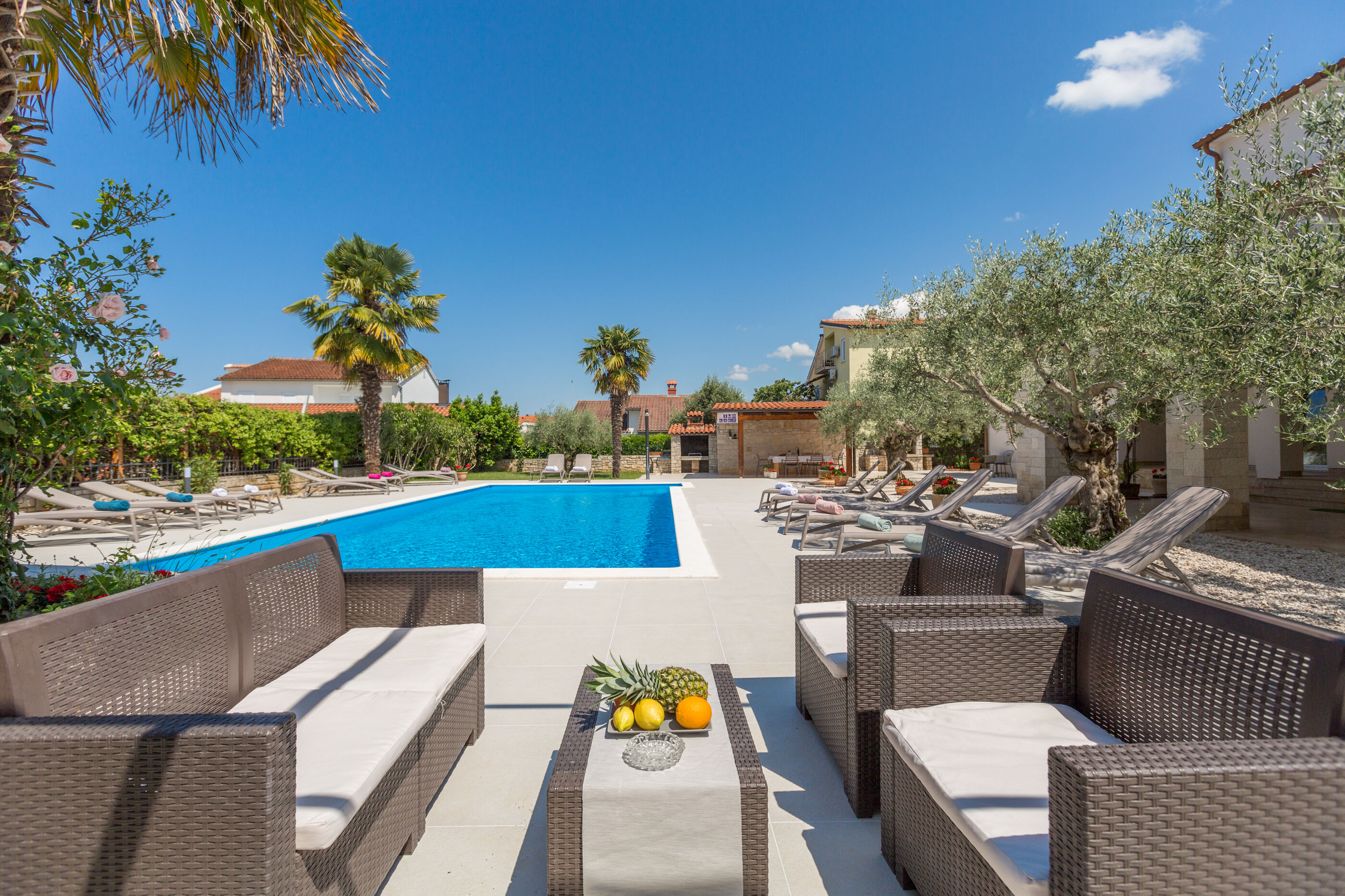 Apartment Paradiso 3 82683-A2