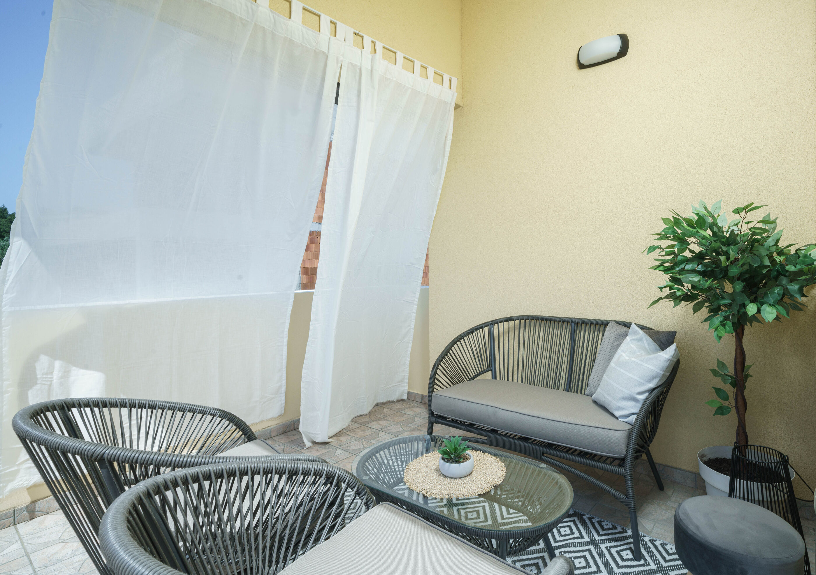 Apartments Diora and Silver 94881-A1