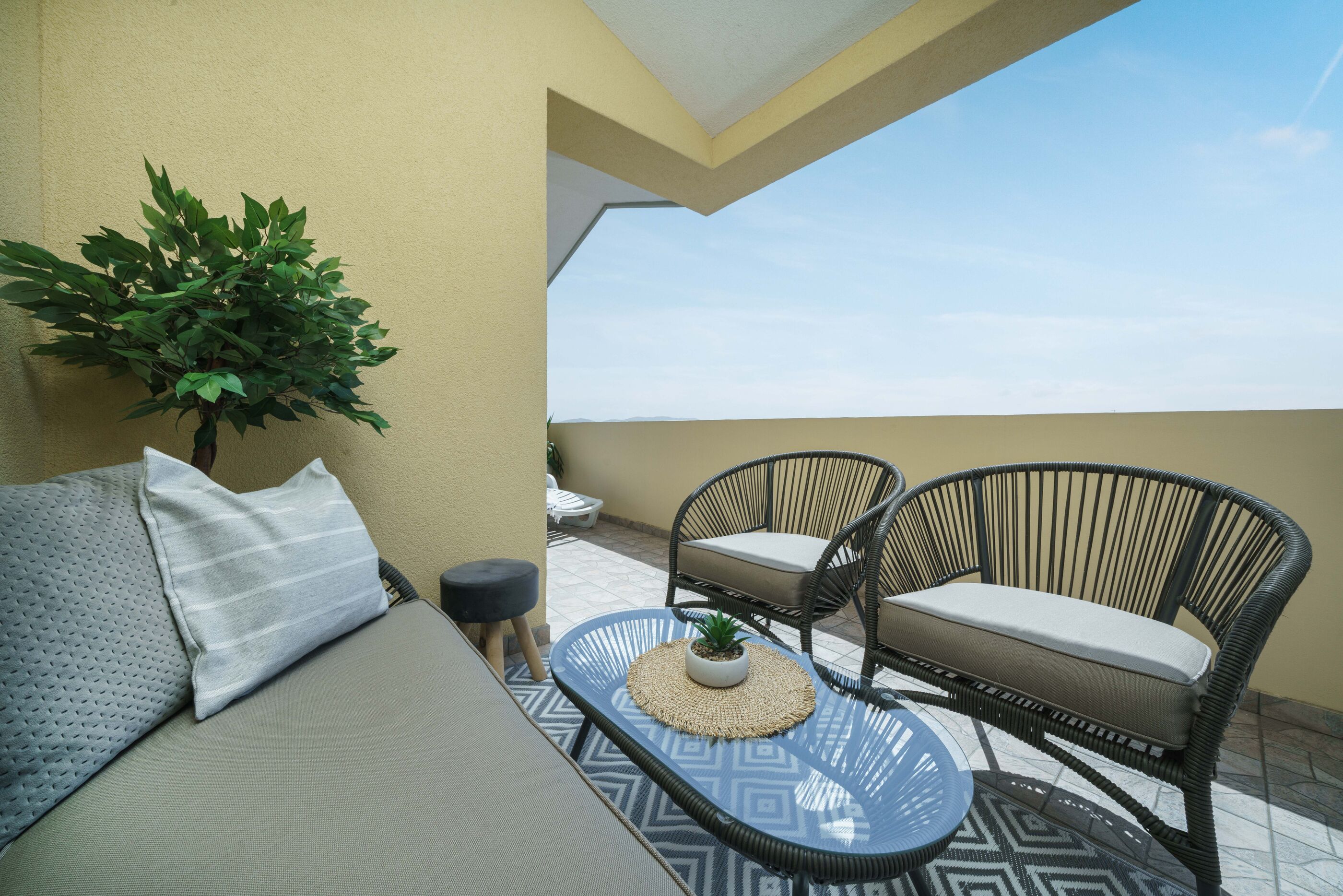 Apartments Diora and Silver 94881-A1
