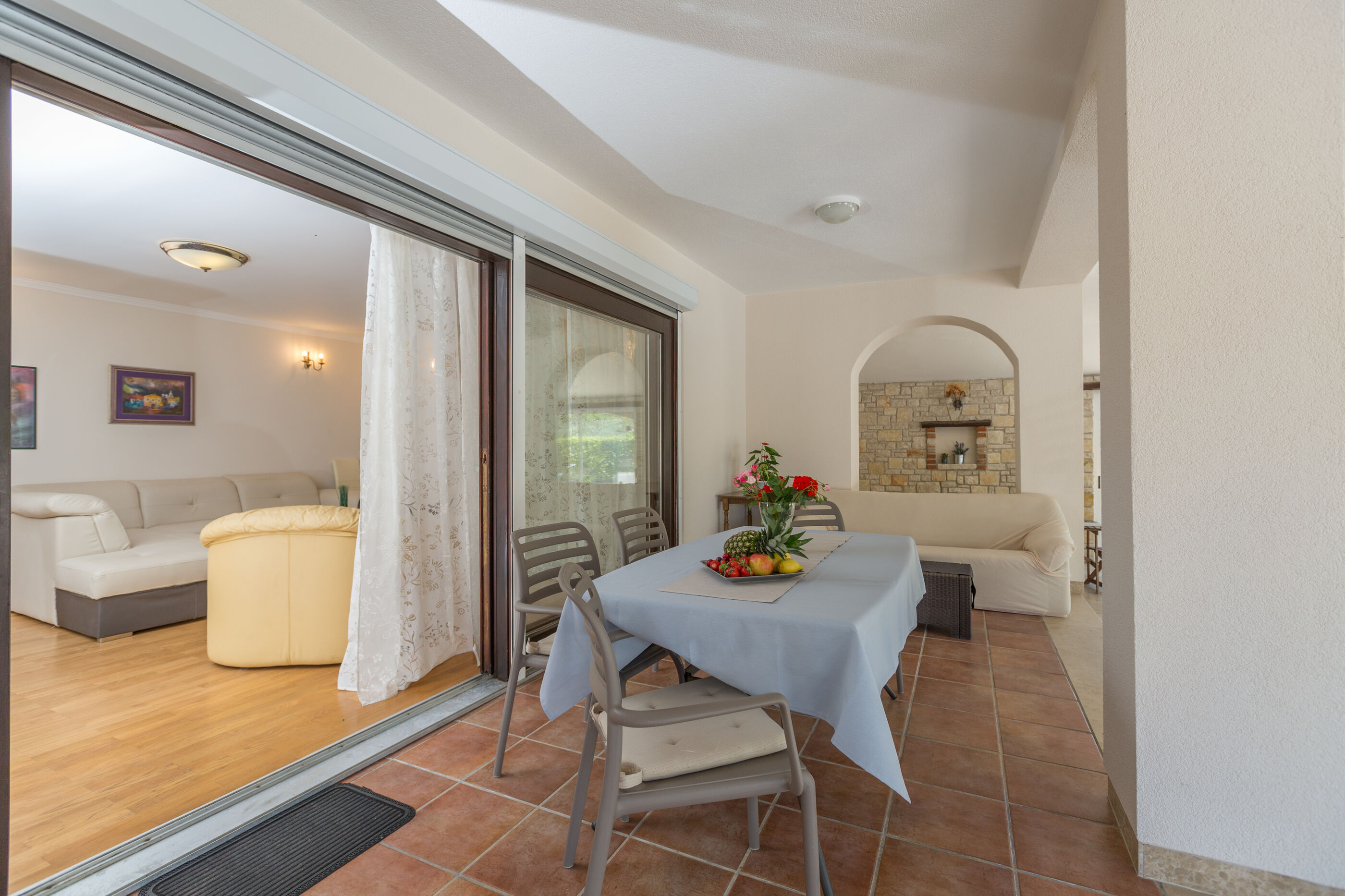 Apartment Paradiso 6 82684-A1