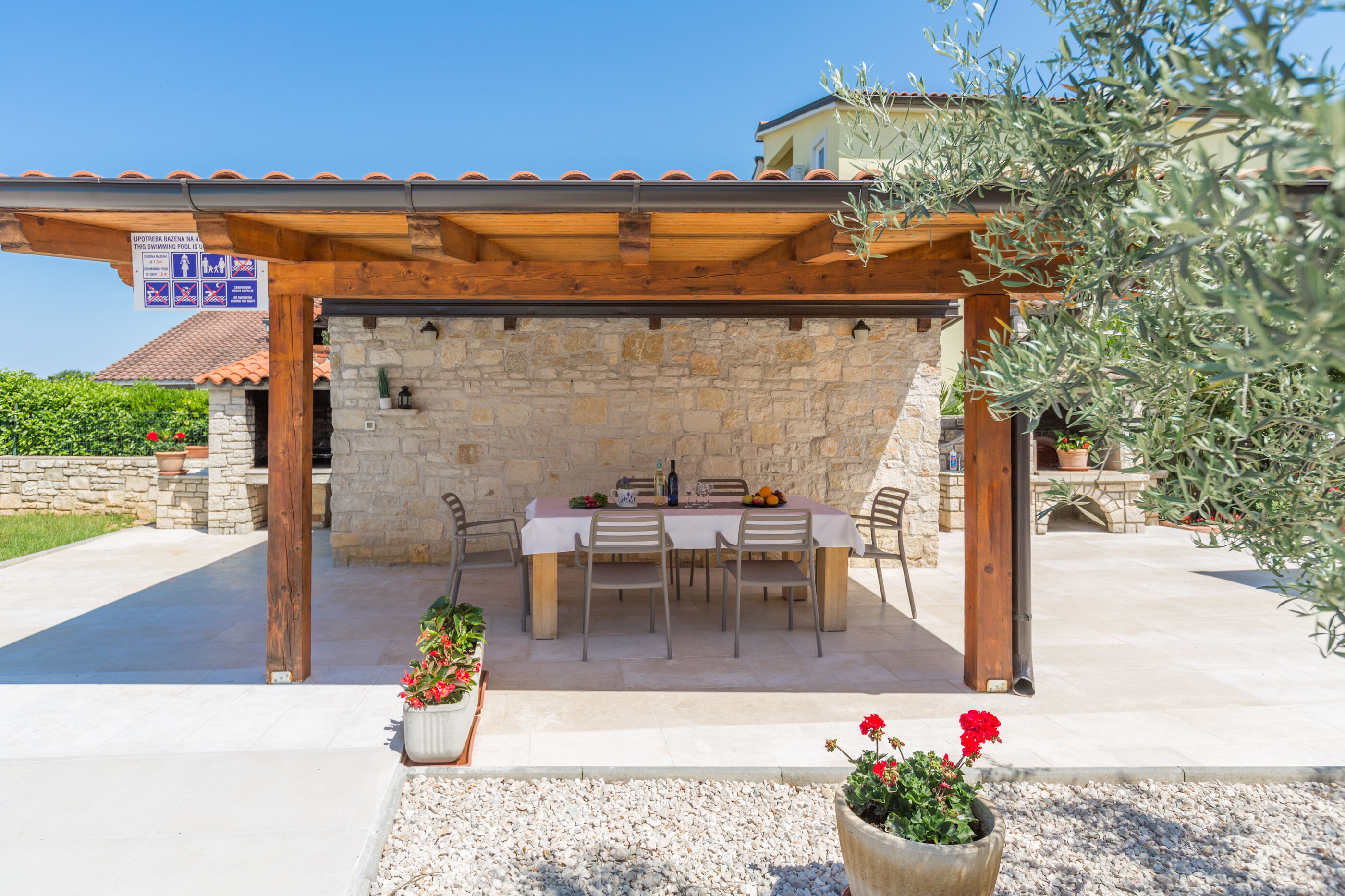 Apartment Paradiso 6 82684-A1