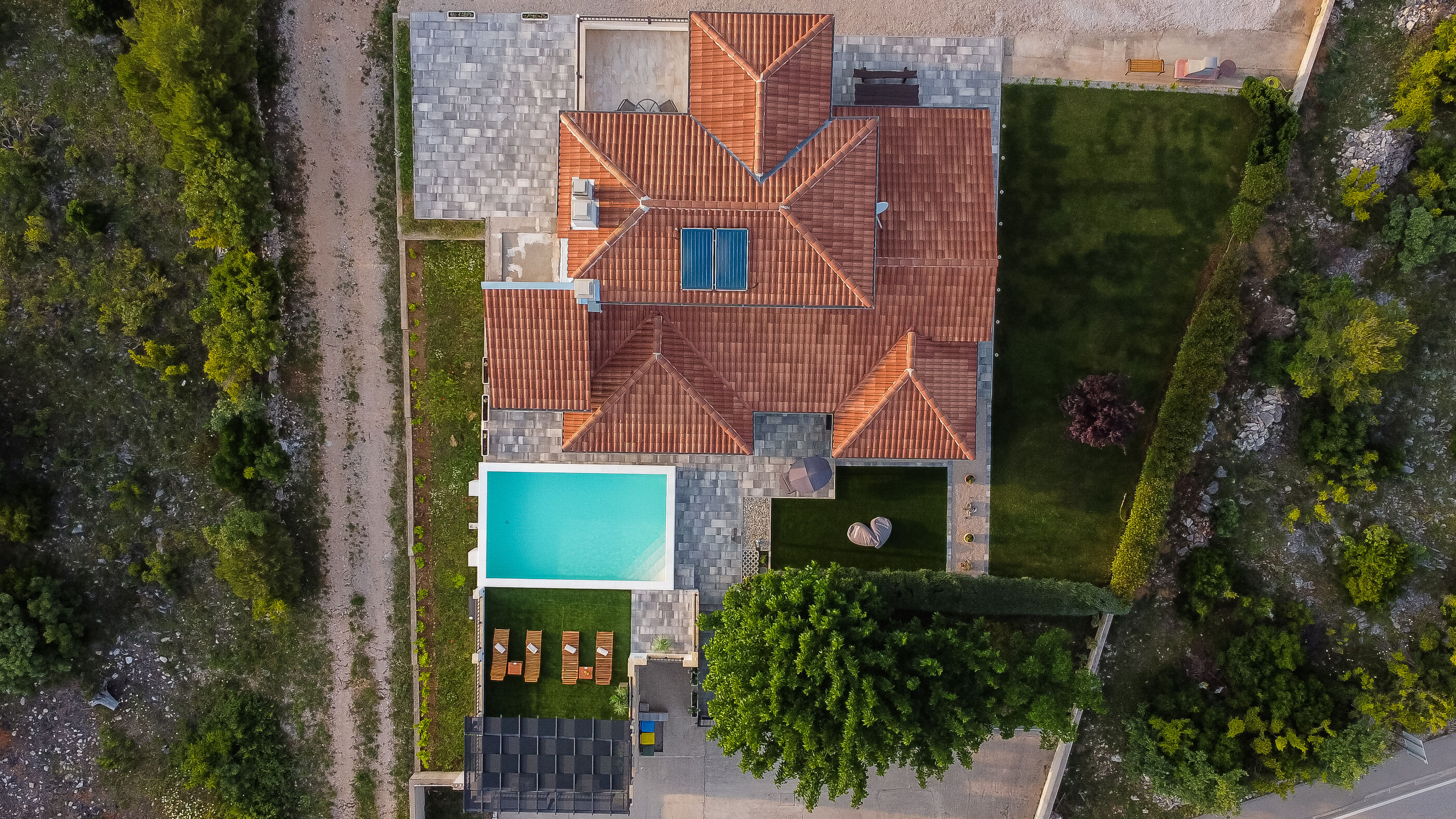 Villa Whitestone V9221-K1