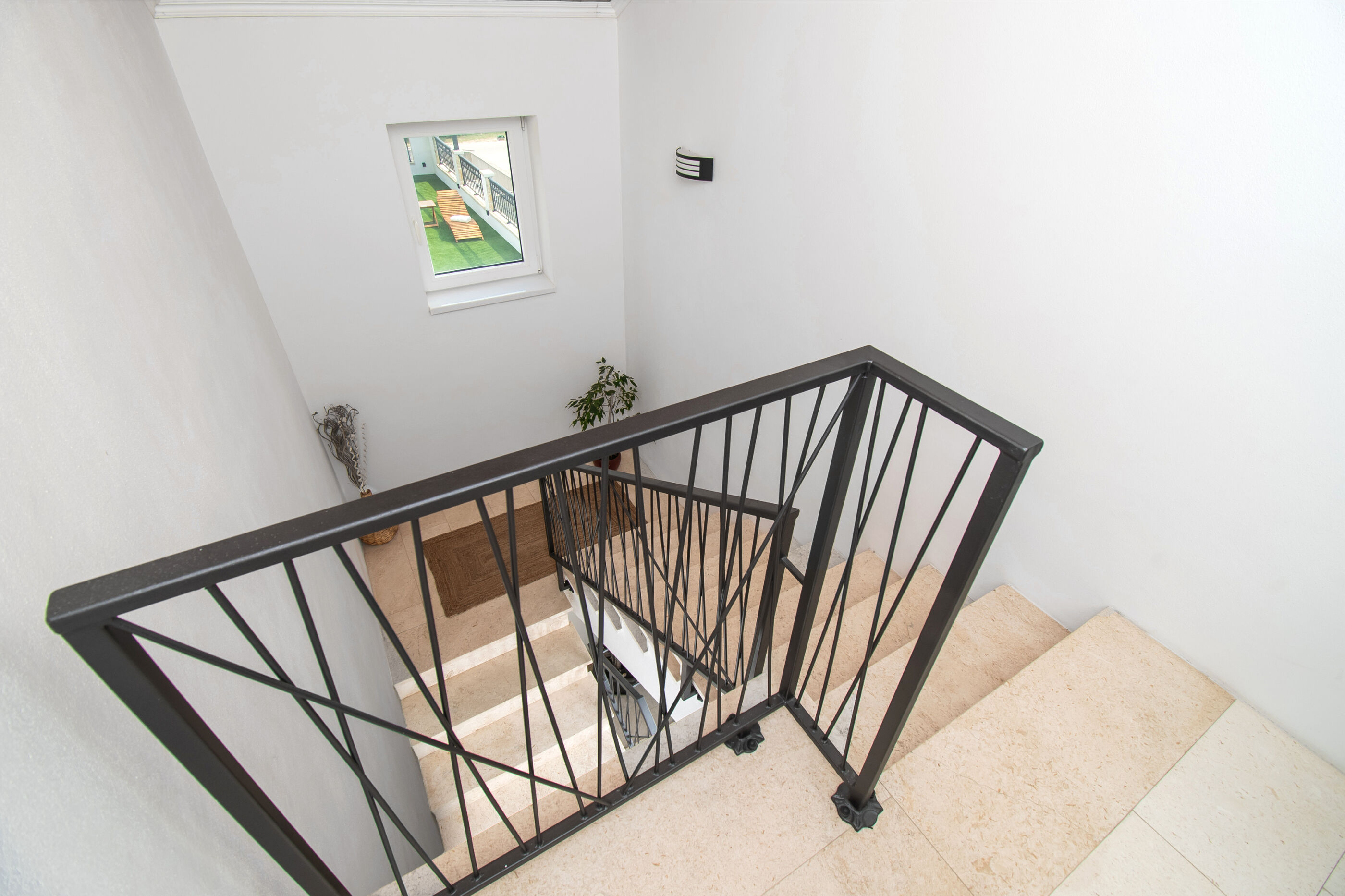 Villa Whitestone V9221-K1