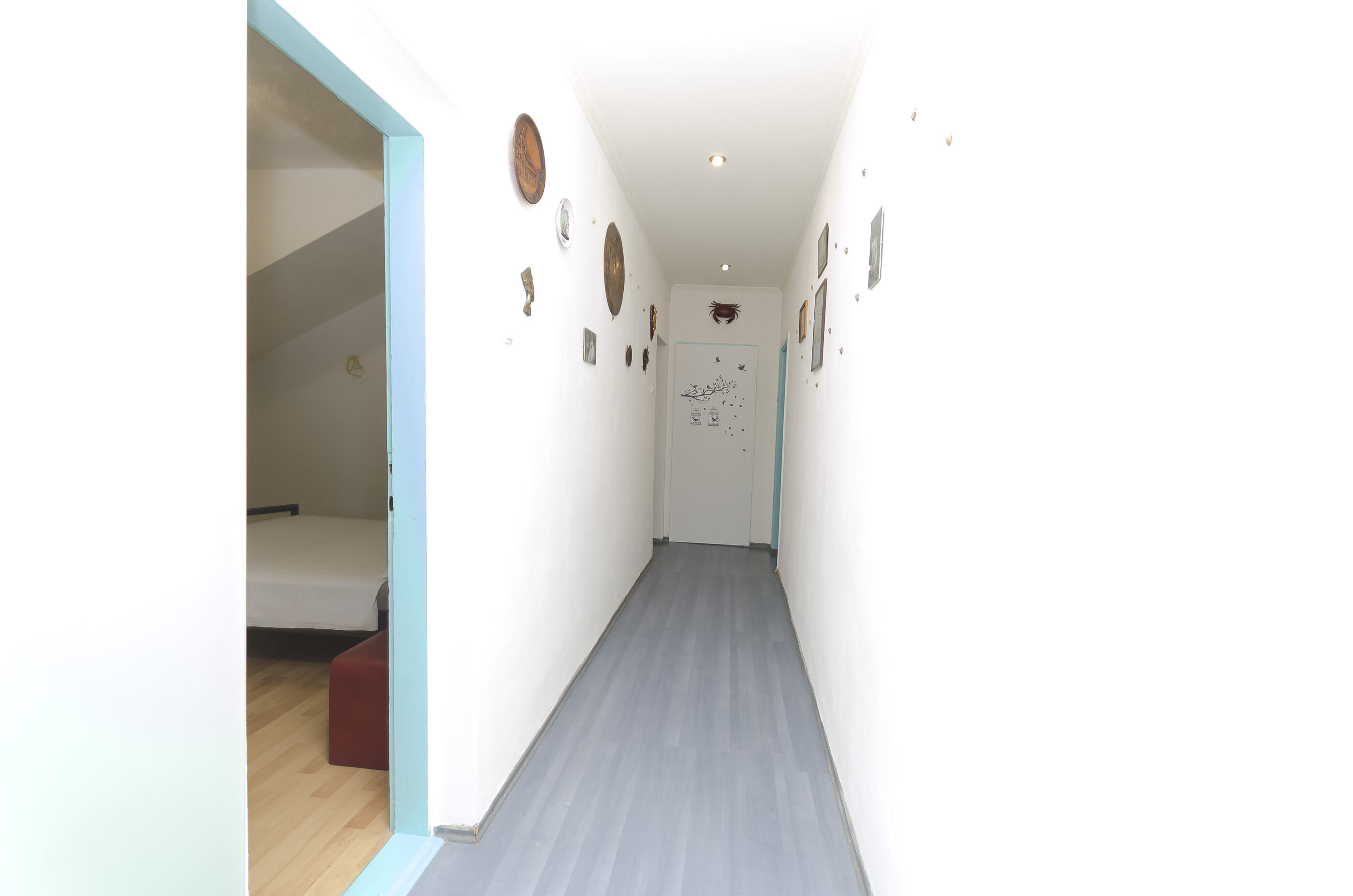 Apartment By the sea 83561-A2