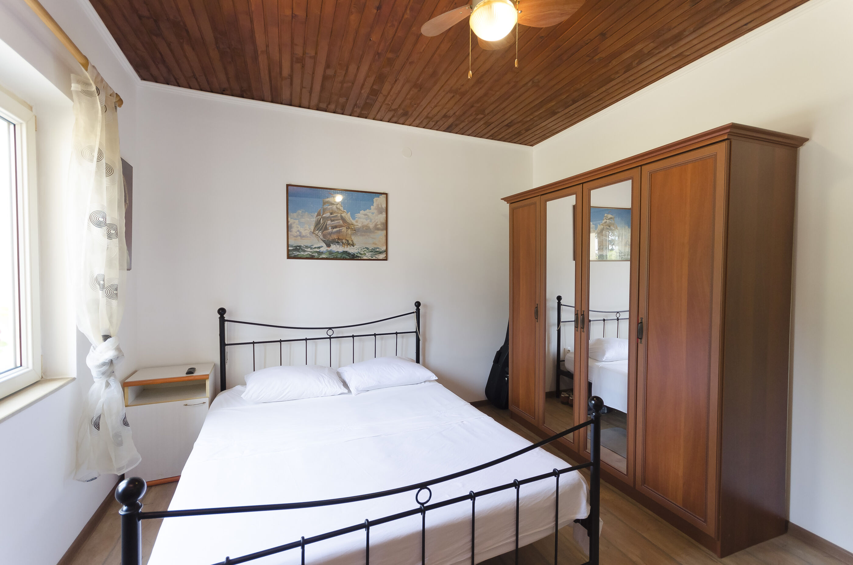 Apartment By the sea 83561-A2