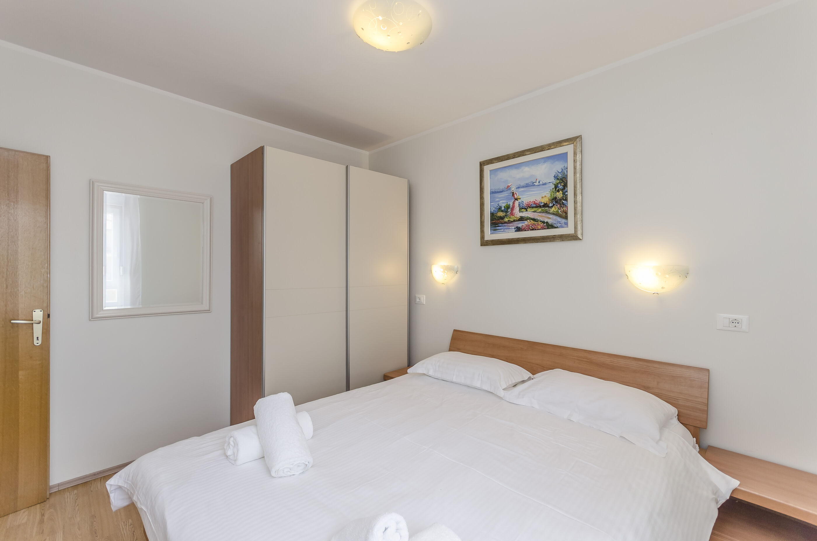 Apartments Superba 84051-A6
