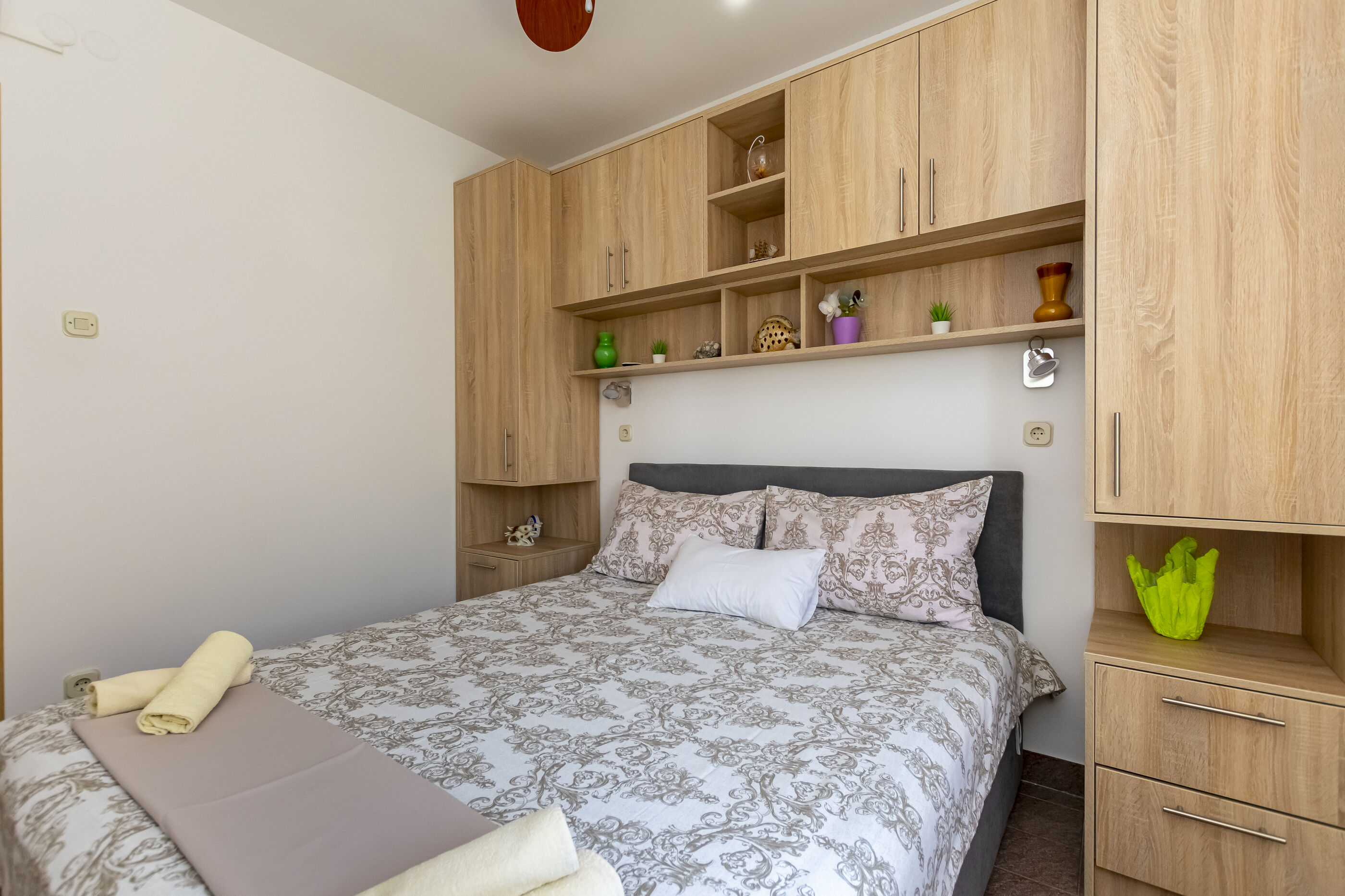 Apartments Sunny 94181-A1