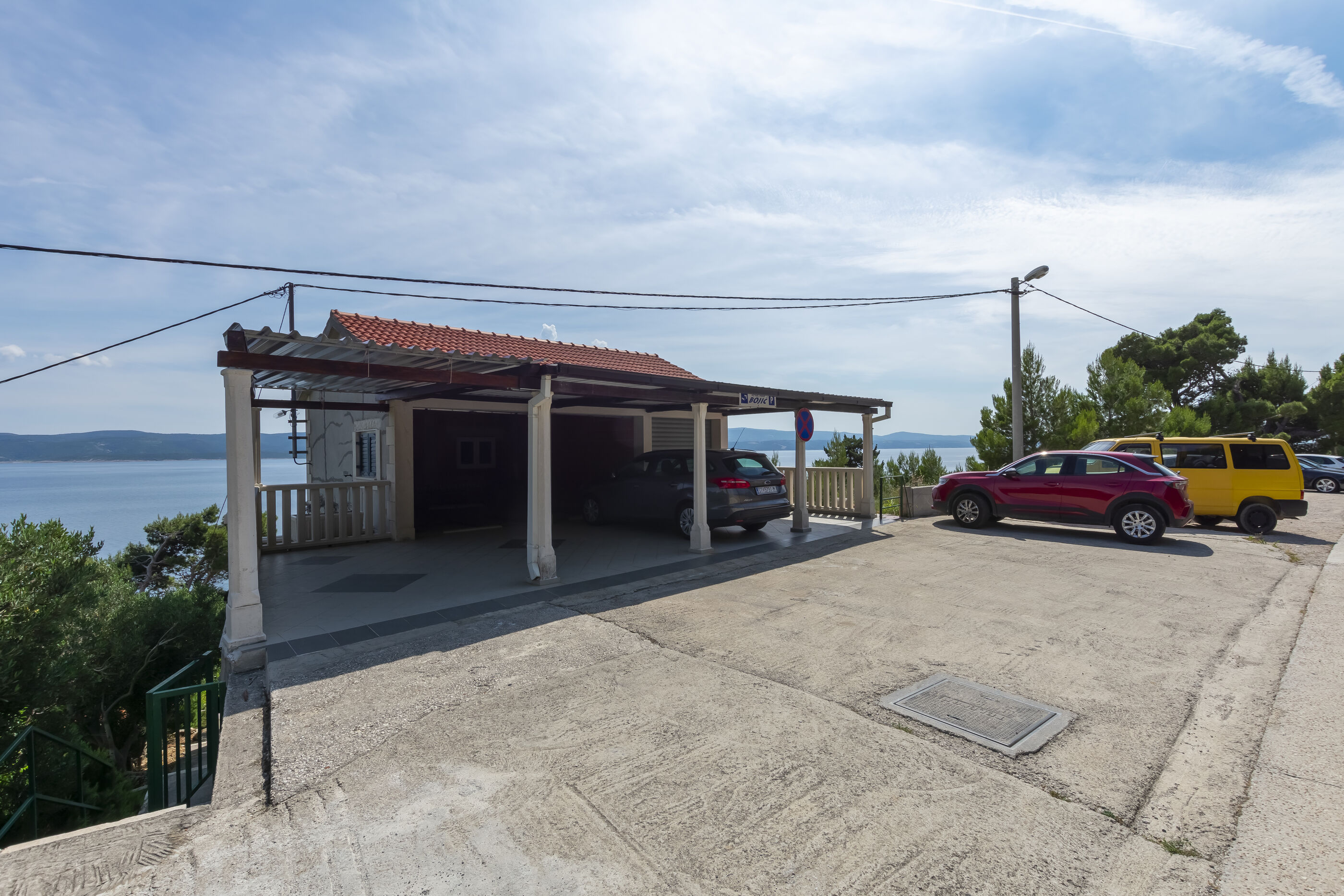Apartments Djani 31111-A2