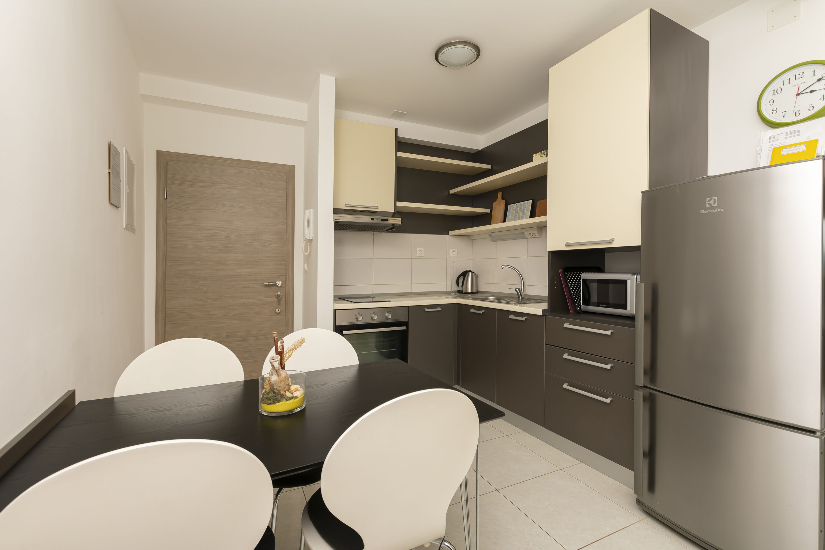 Apartments Djani 31111-A3