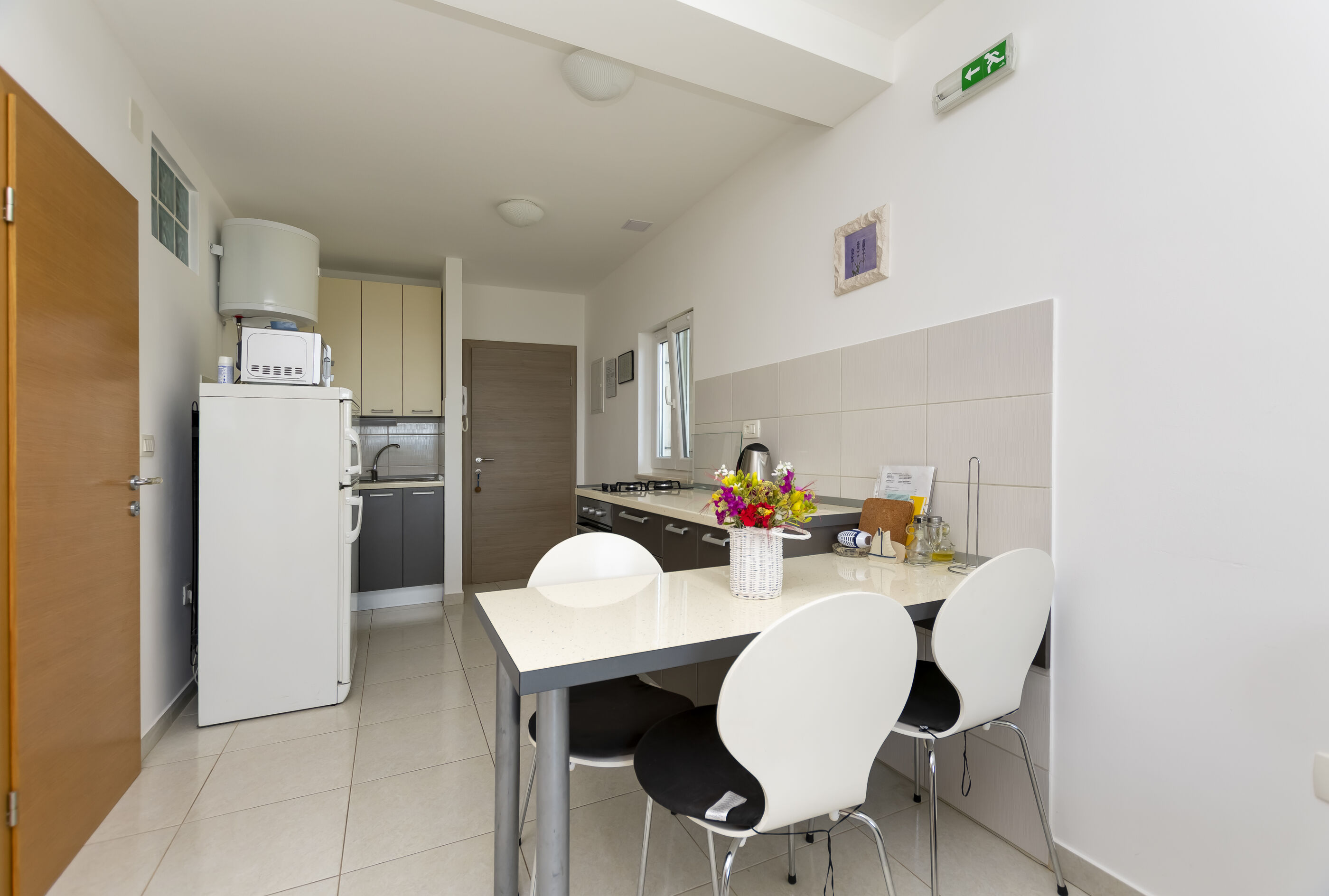 Apartments Djani 31111-A2