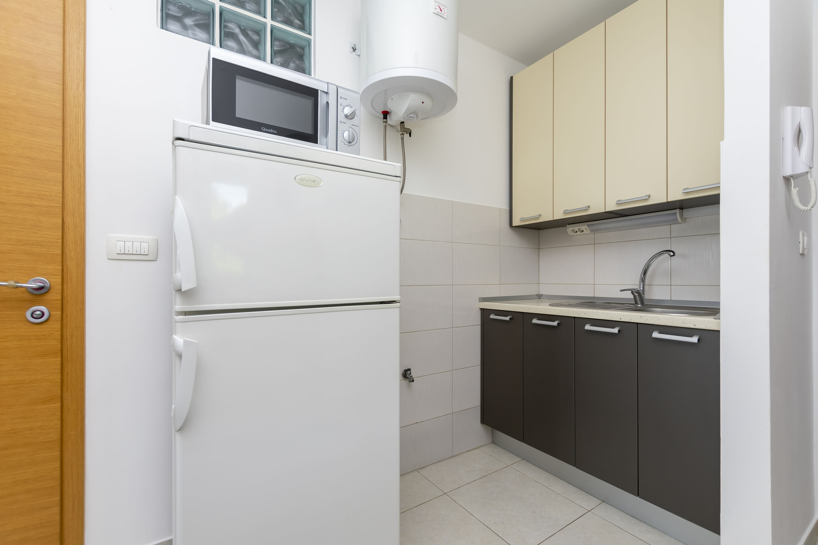 Apartments Djani 31111-A2