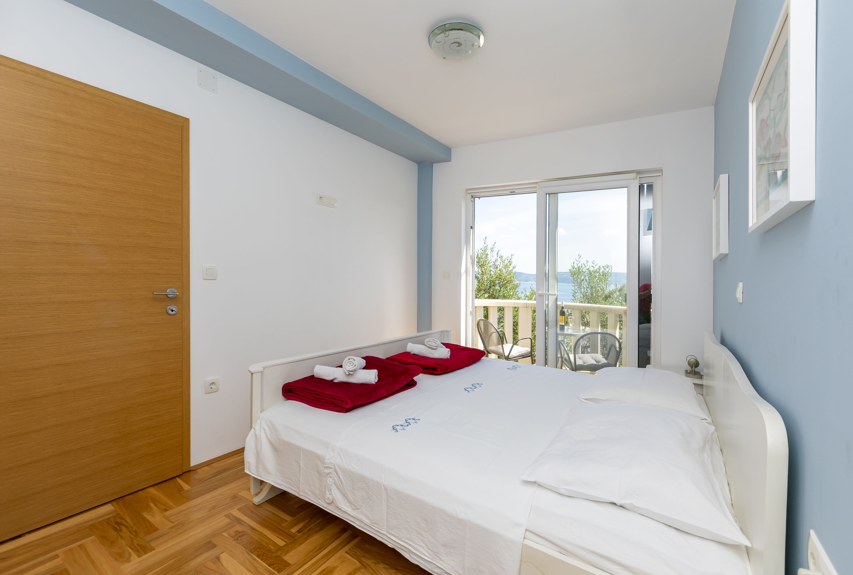 Apartments Djani 31111-A2