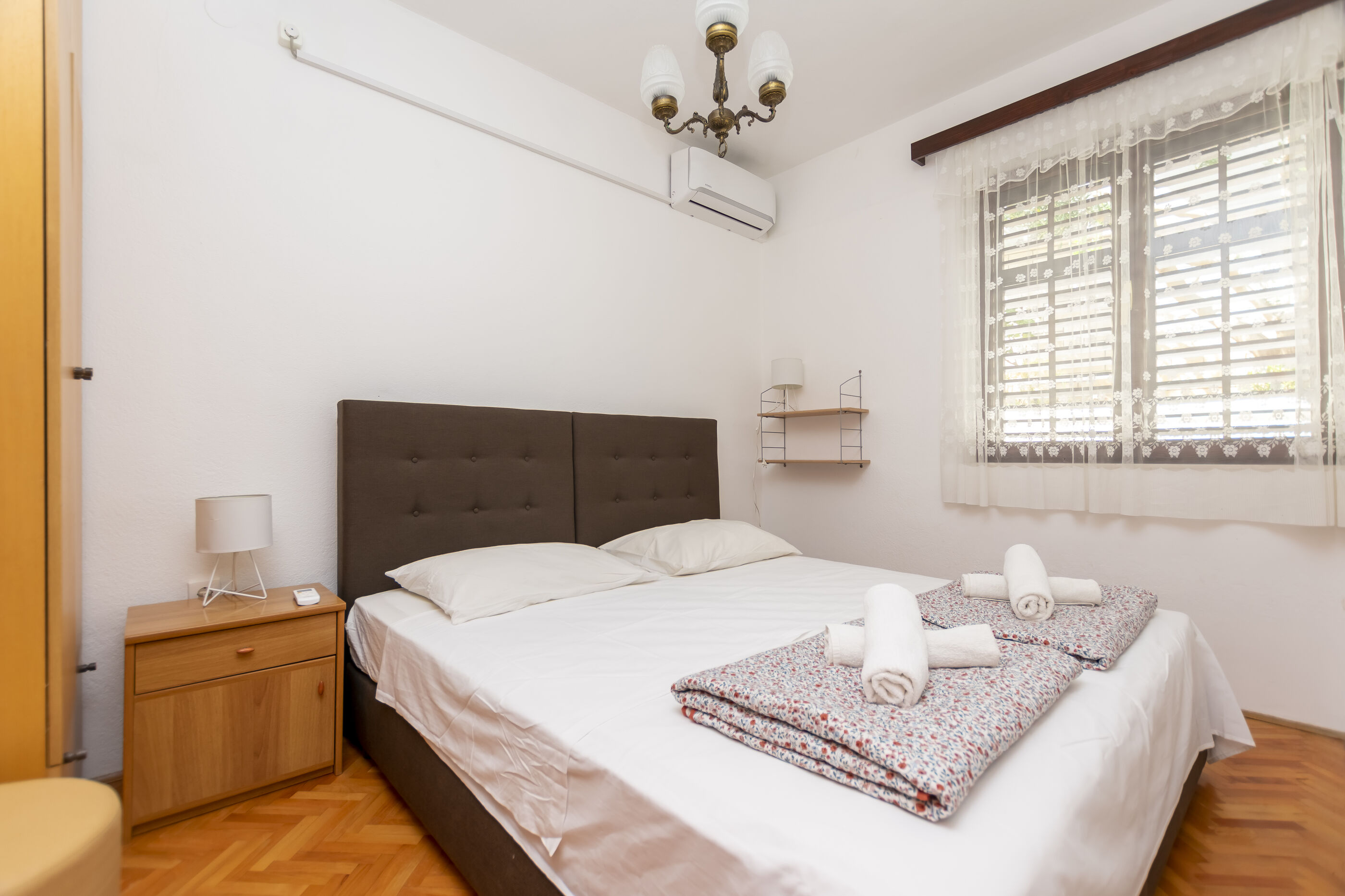 Apartments Djani 31111-A1