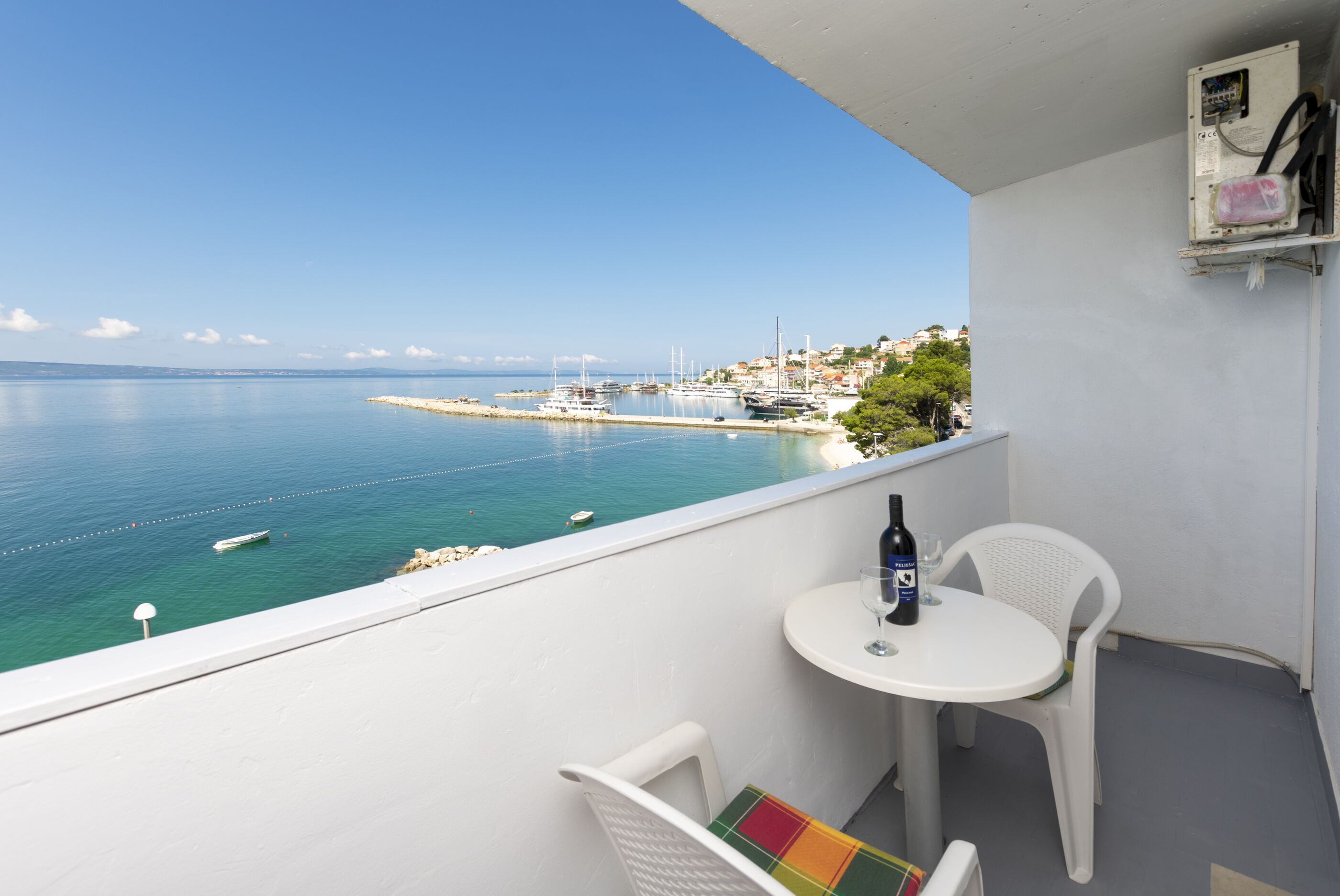 Apartments Luka 91851-A1