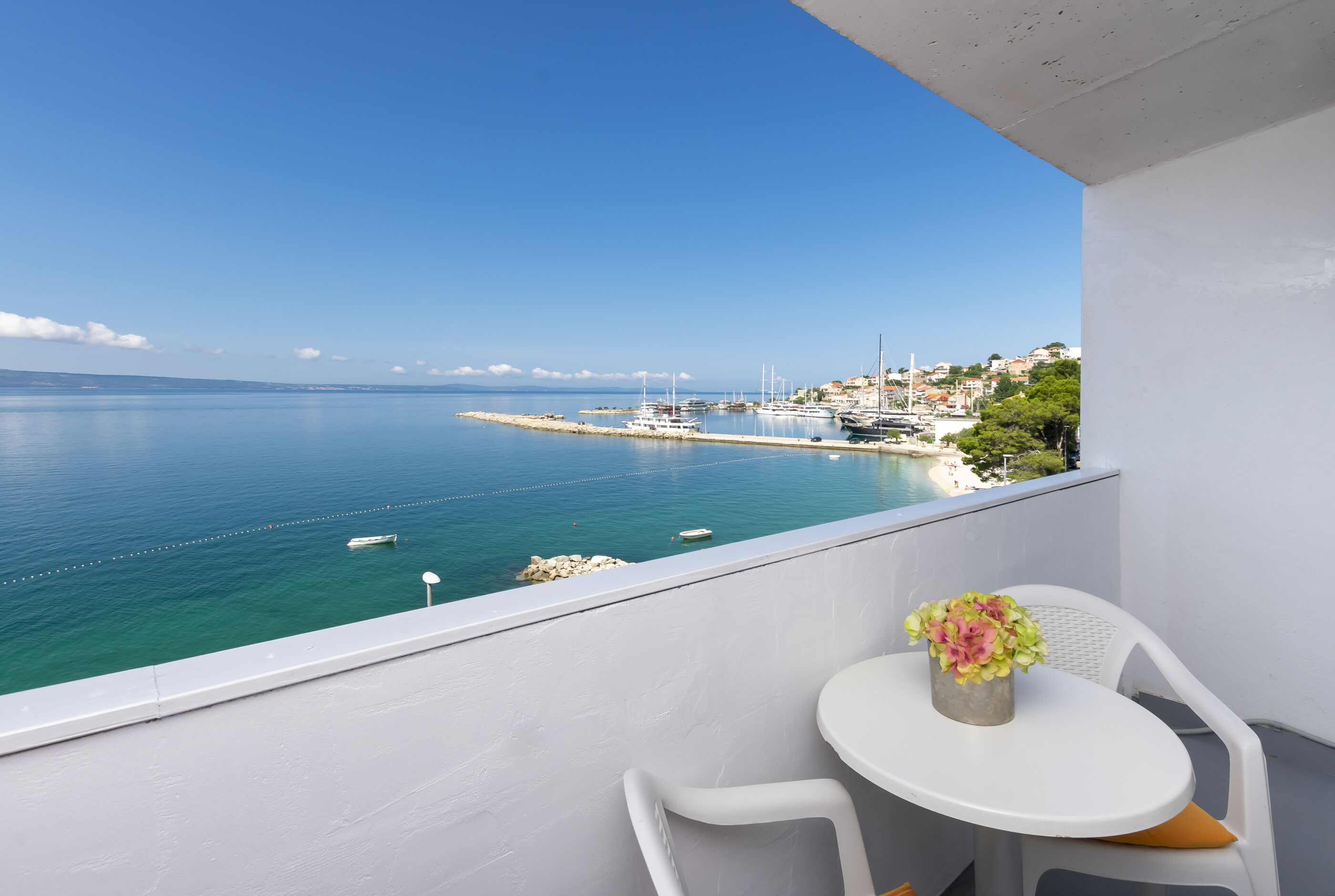 Apartments Luka 91851-A2
