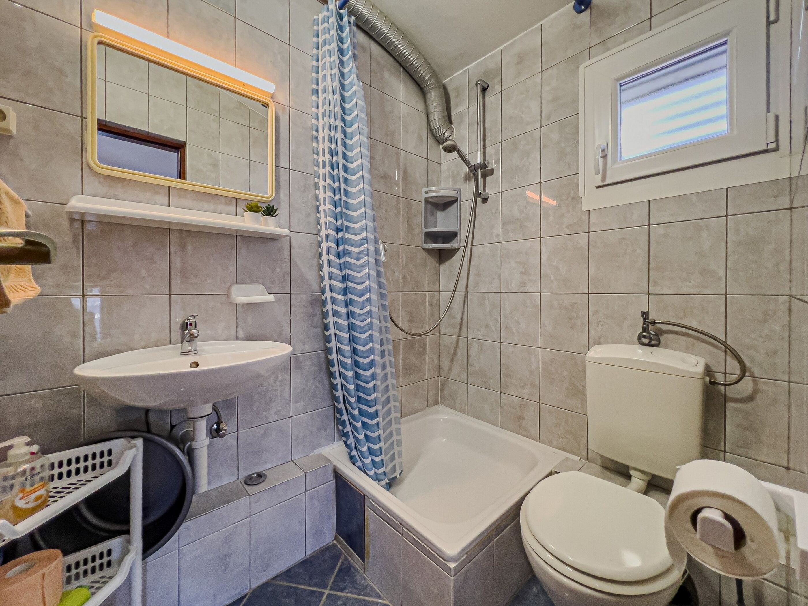 Apartments Santek 95854-A1