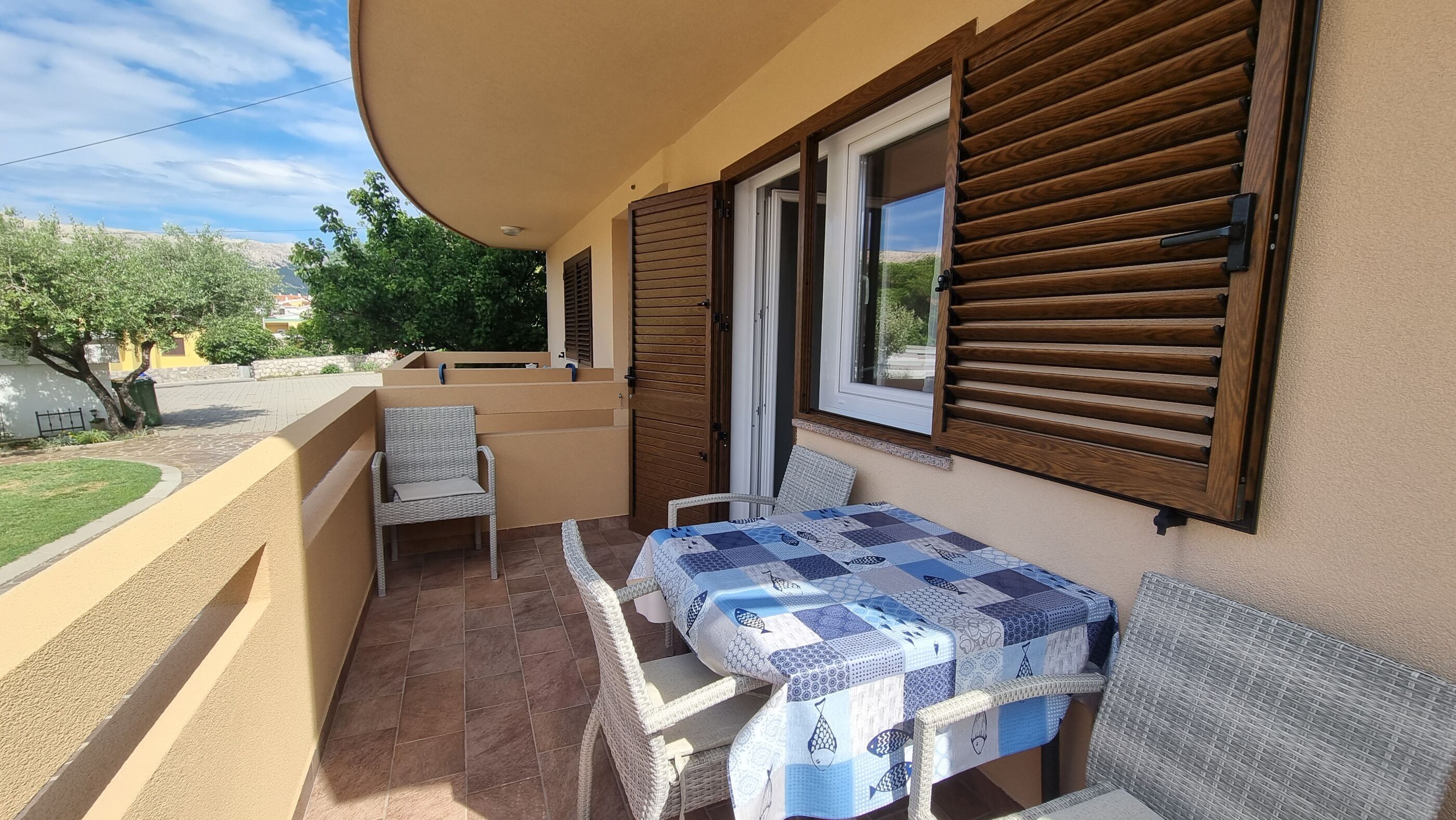 Apartments Barbalic Dean 69171-A1