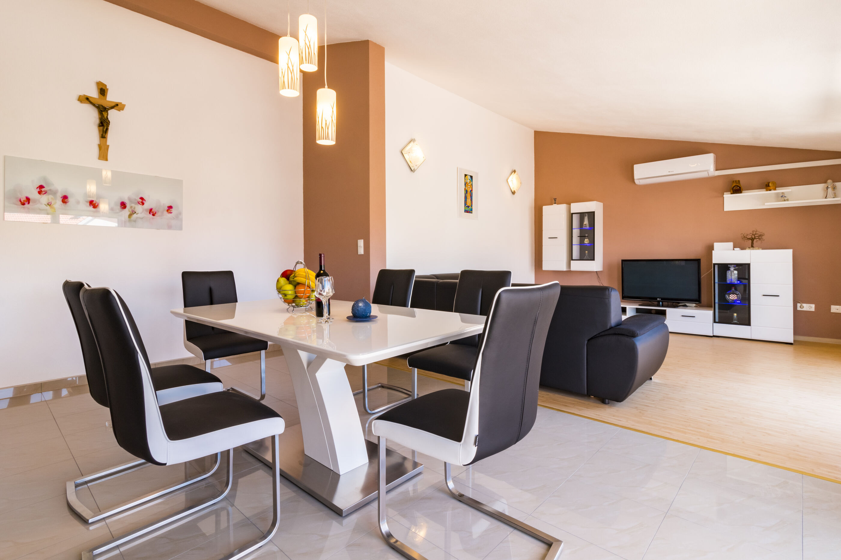 Apartment Hilda 95941-A1