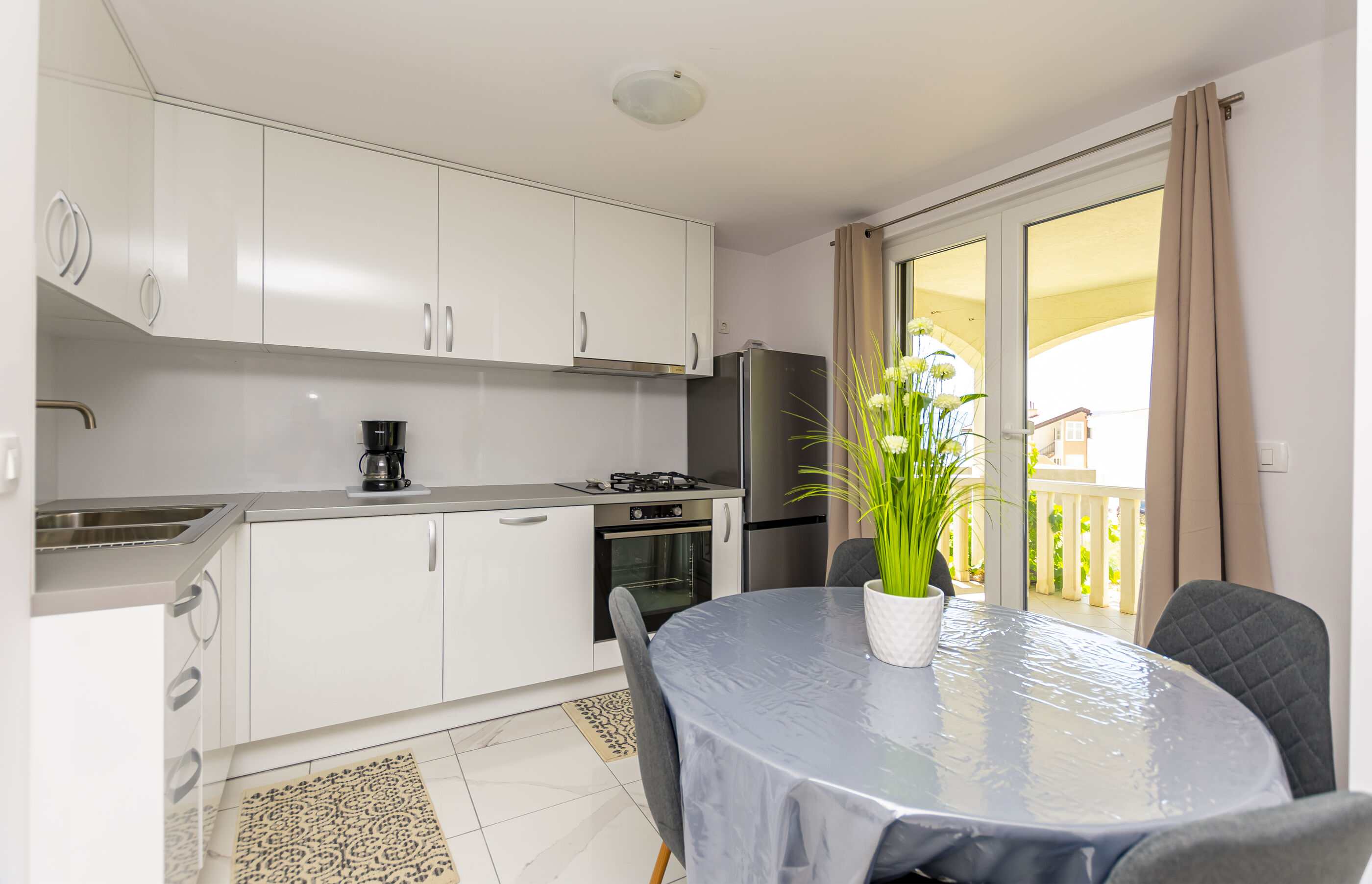 Apartments Peaceful Place 96011-A2