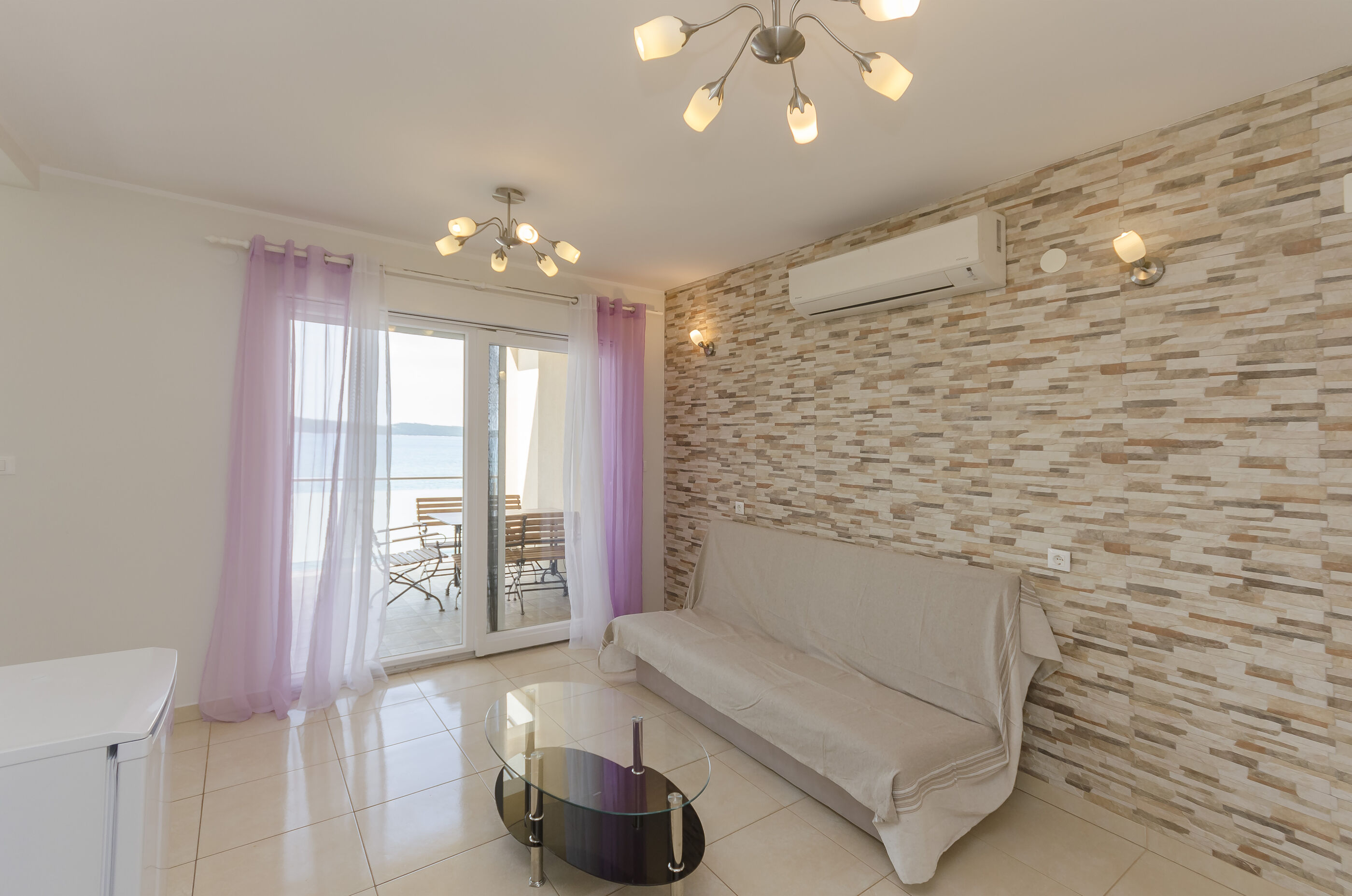 Apartments Superba 84051-A5