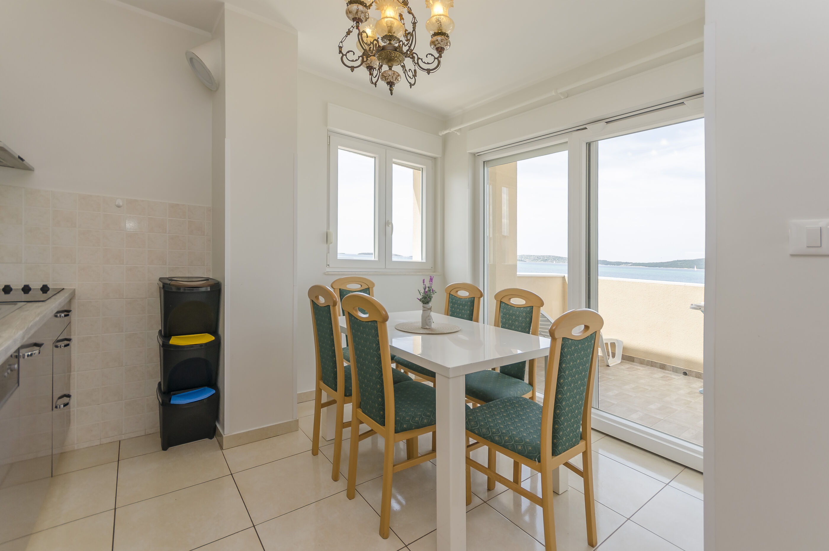 Apartments Superba 84051-A5
