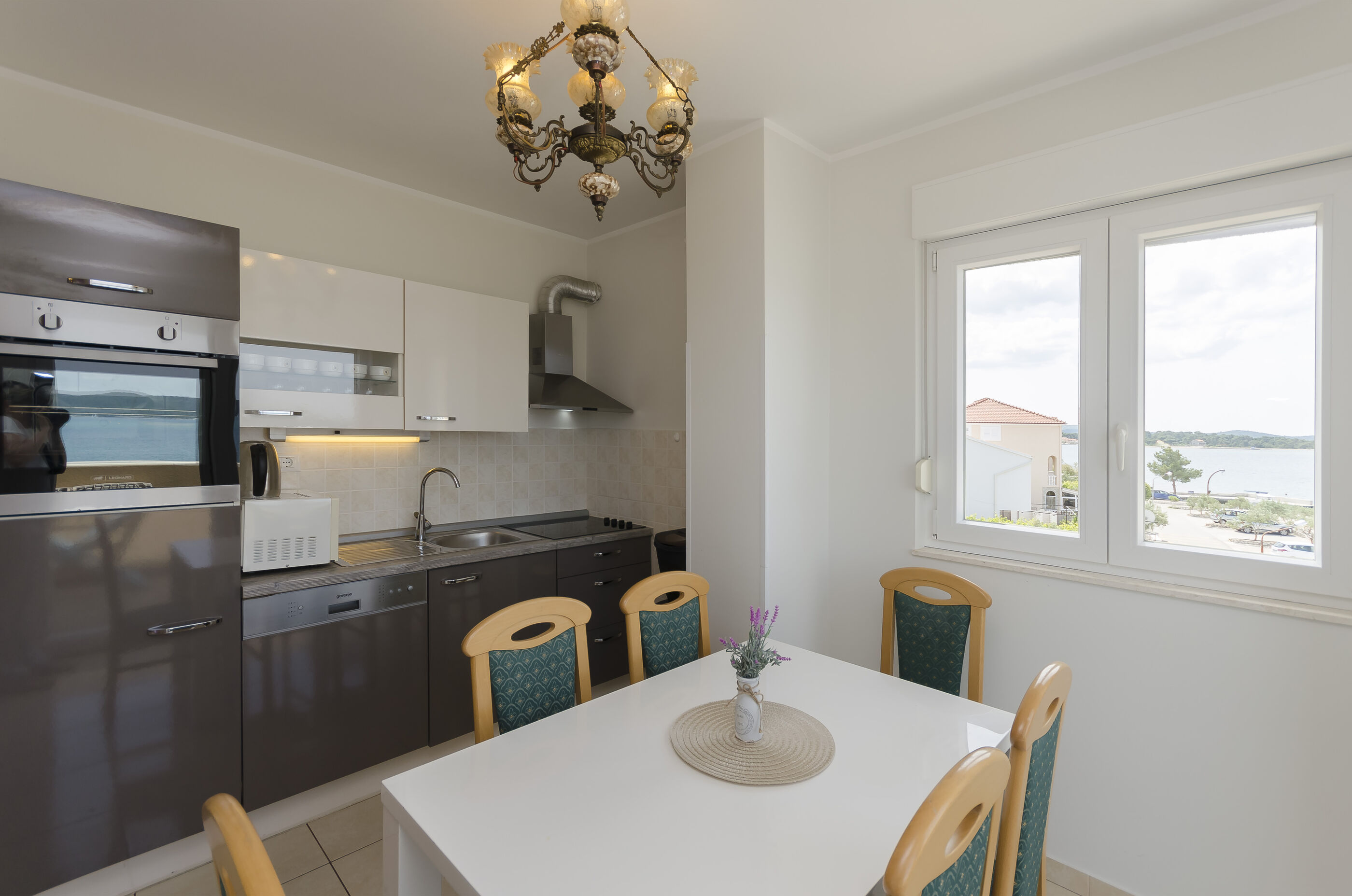 Apartments Superba 84051-A5