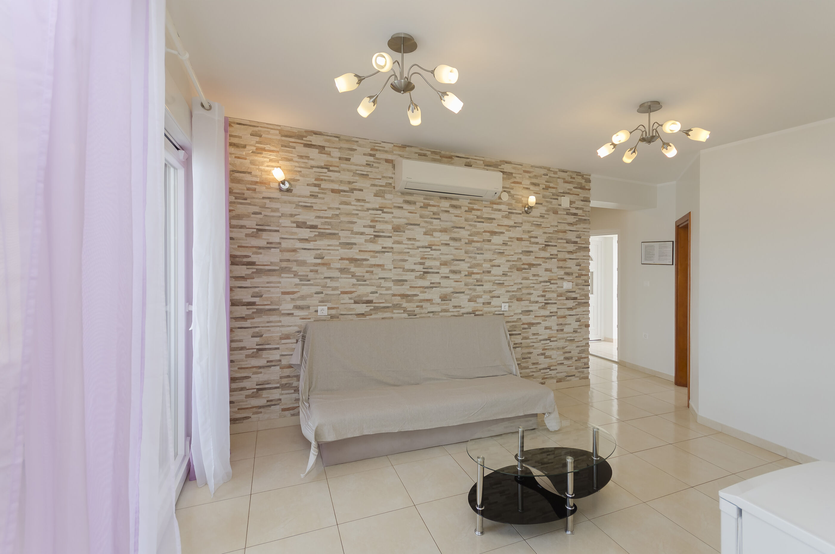 Apartments Superba 84051-A5