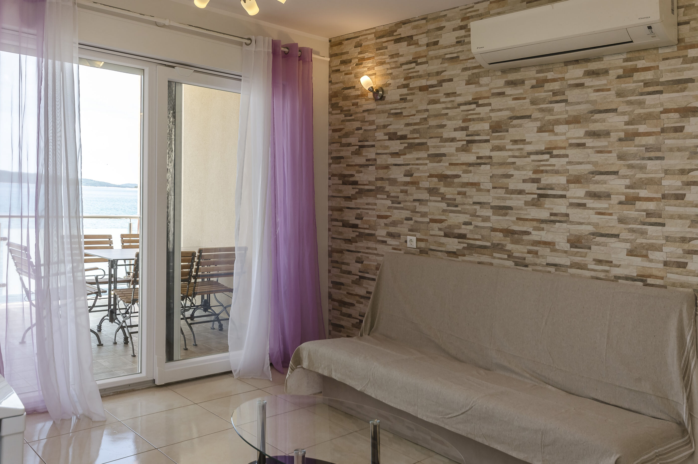 Apartments Superba 84051-A5