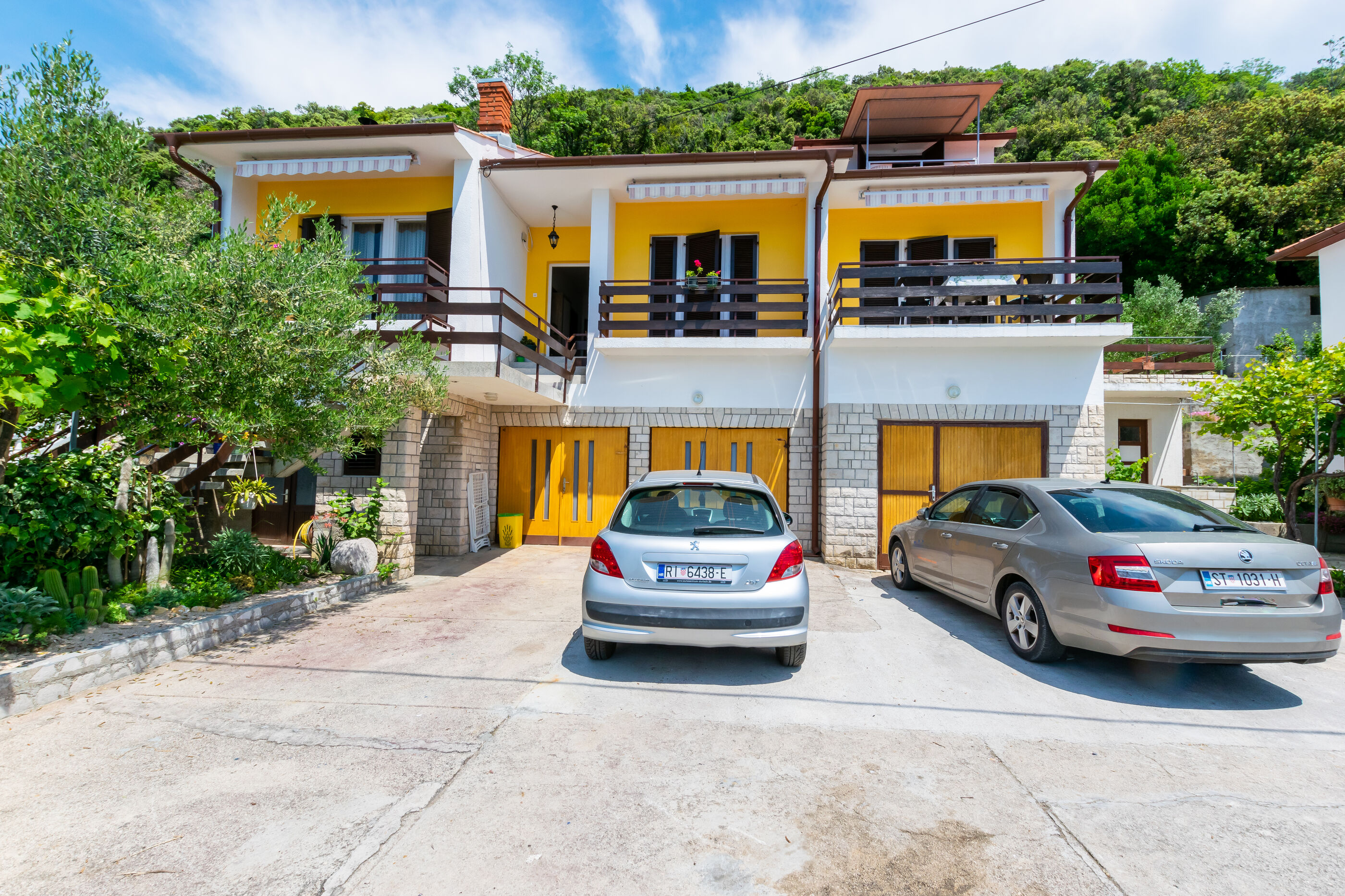 Apartments Luci 94107-A2