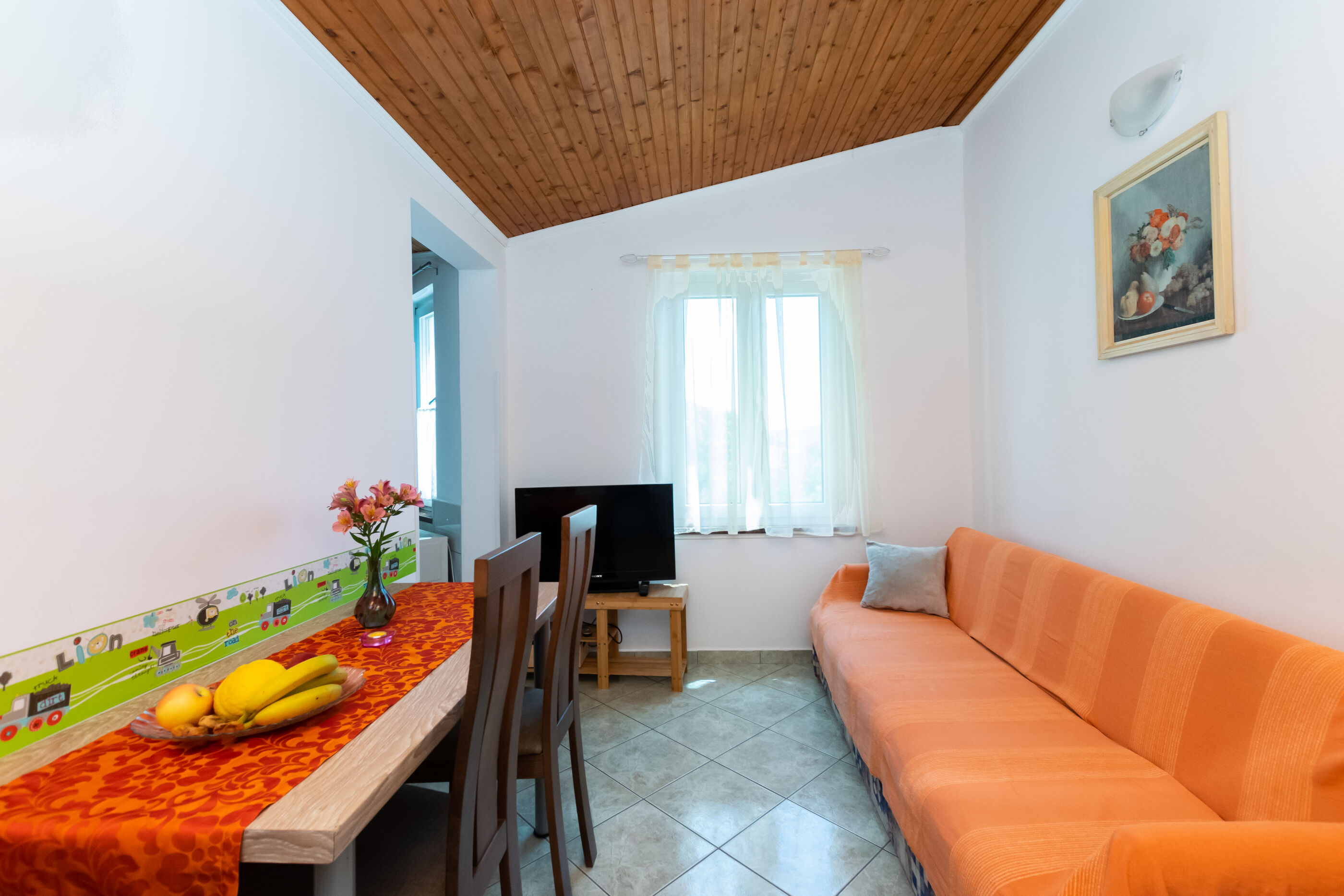 Apartments Luci 94107-A2