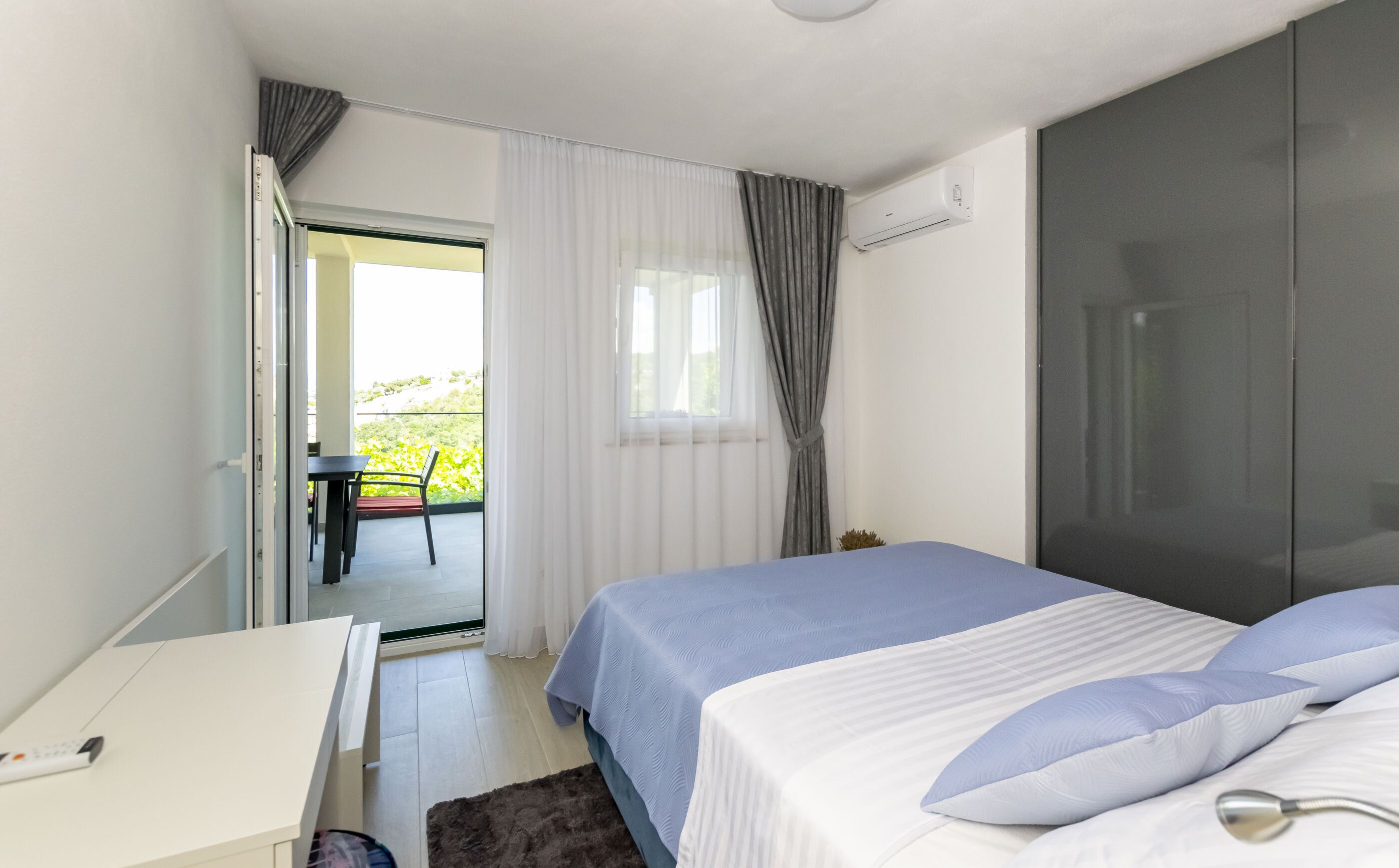 Apartment Sweet Dream Manjiga 95761-A1