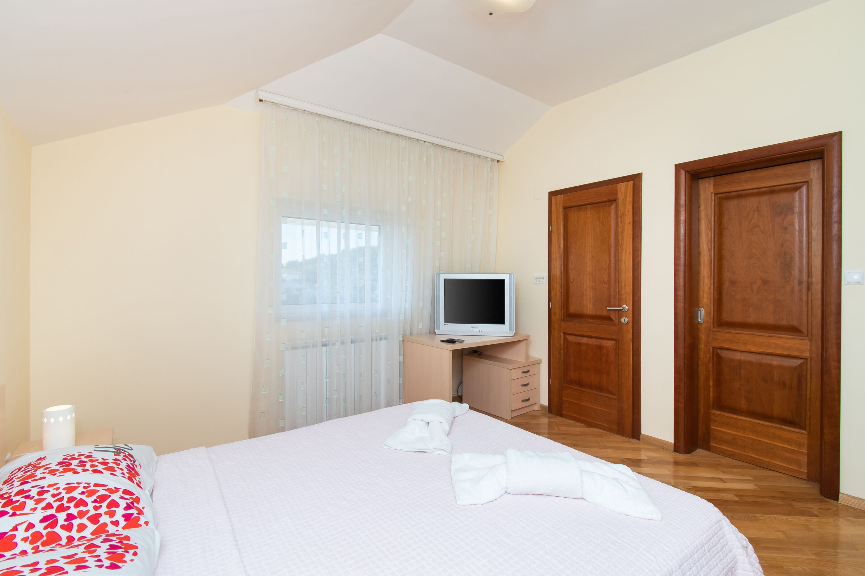 Apartment Villa Zlatna 96131-A1