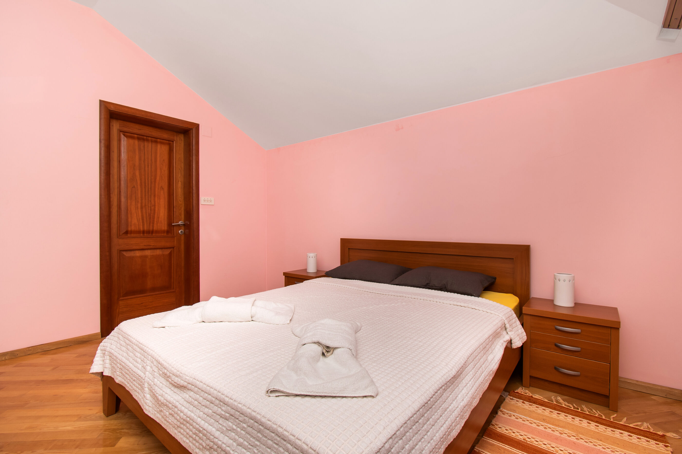 Apartment Villa Zlatna 96131-A1