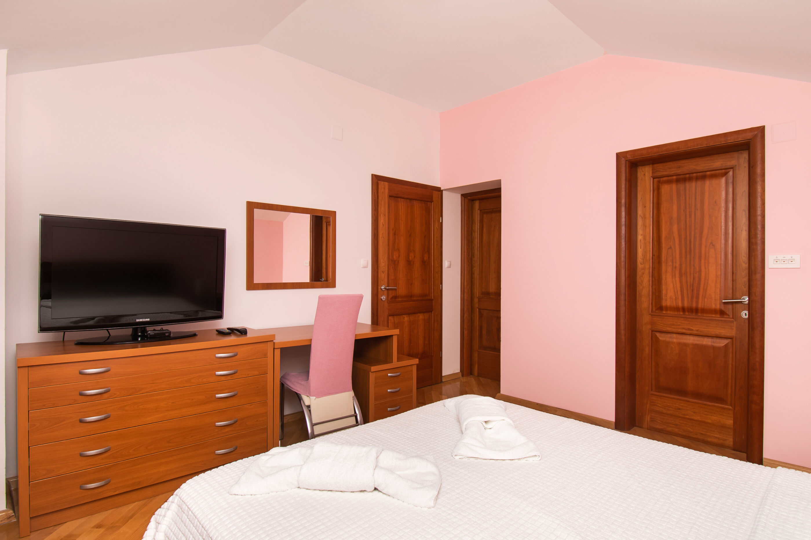 Apartment Villa Zlatna 96131-A1